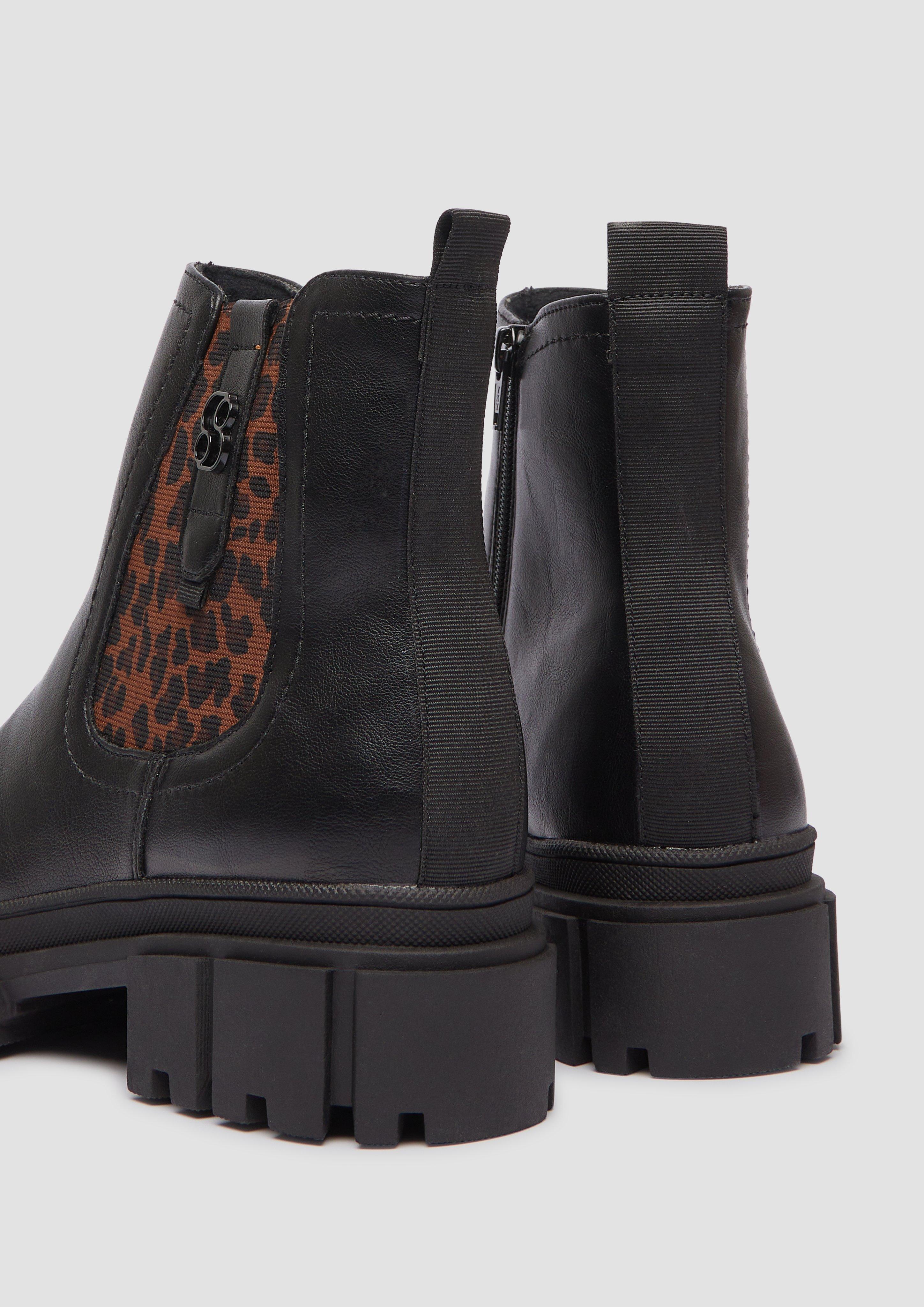 Stiefel in 090, 341, 915, 0A1 & 348