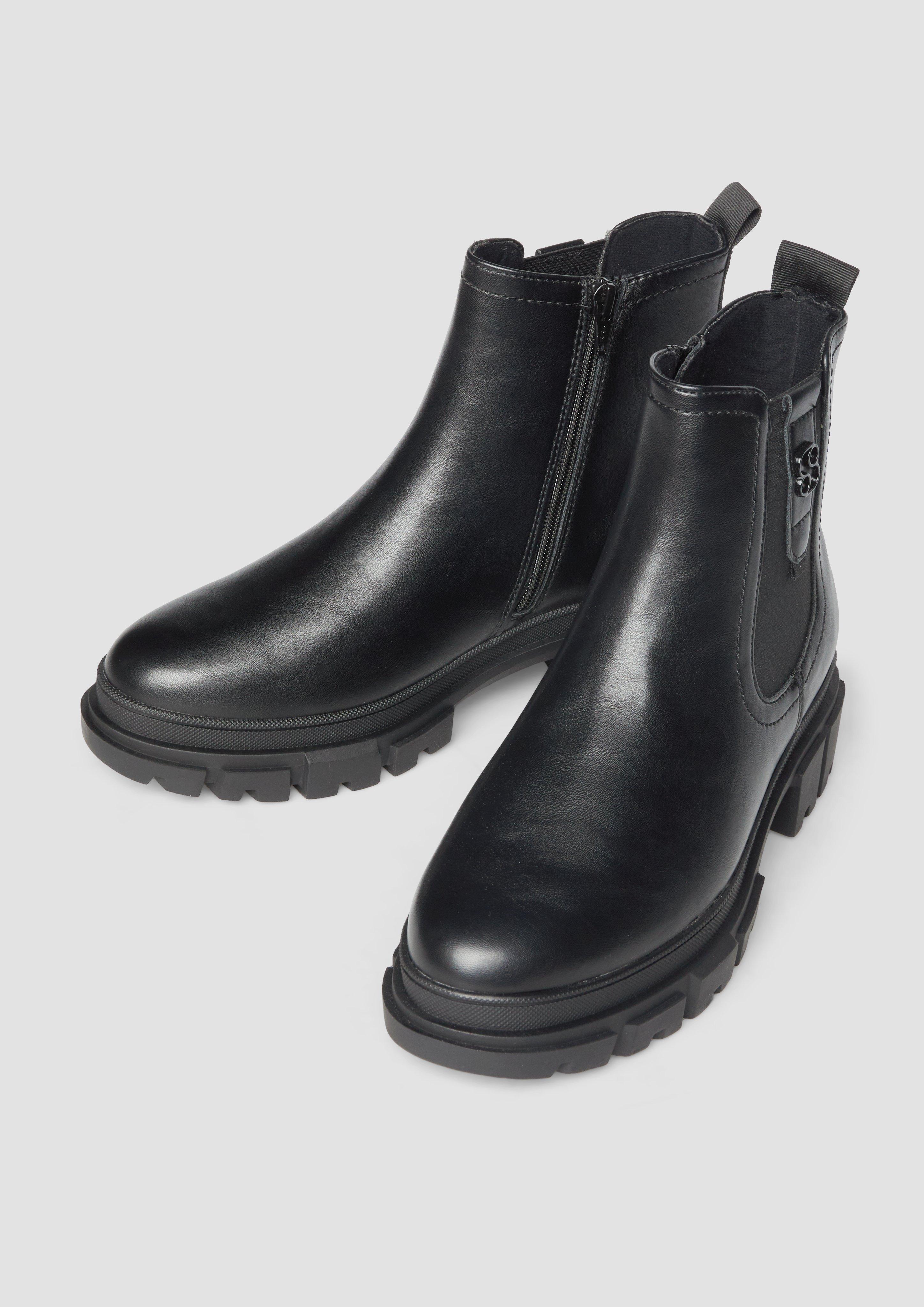 Bottes in 0A1, 915 & 348