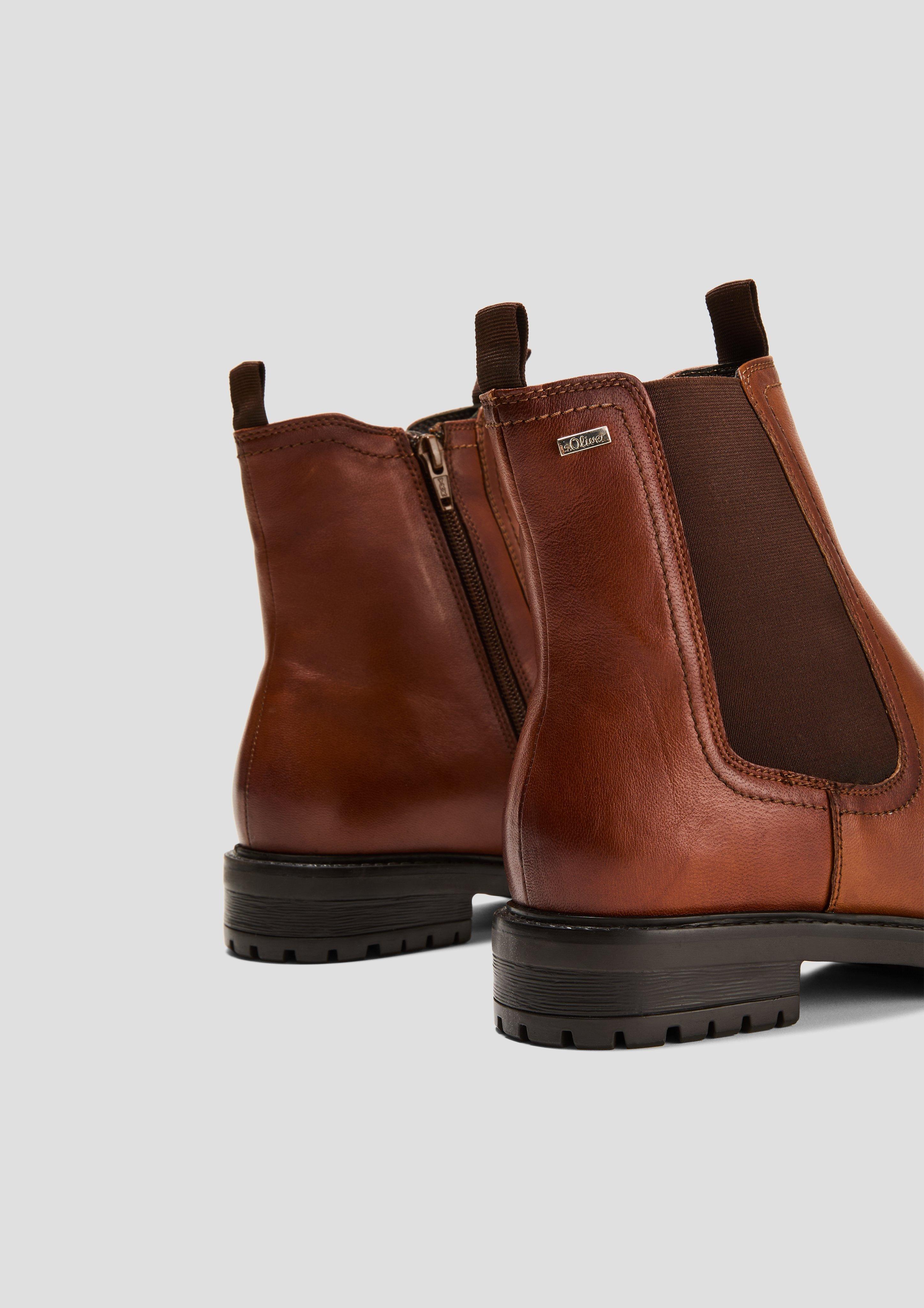 Stiefel in 305 & 341