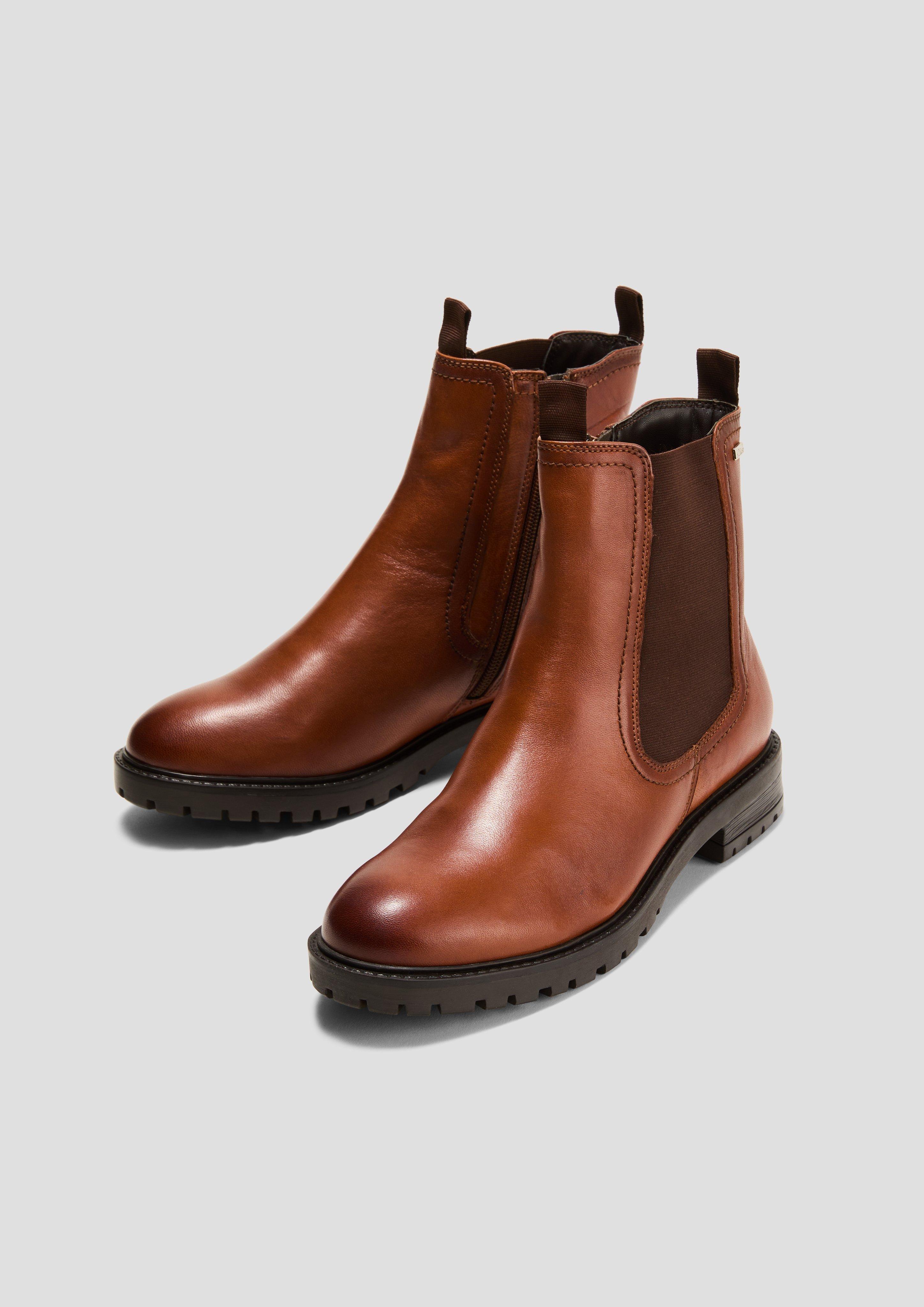 Stiefel in 305 & 341