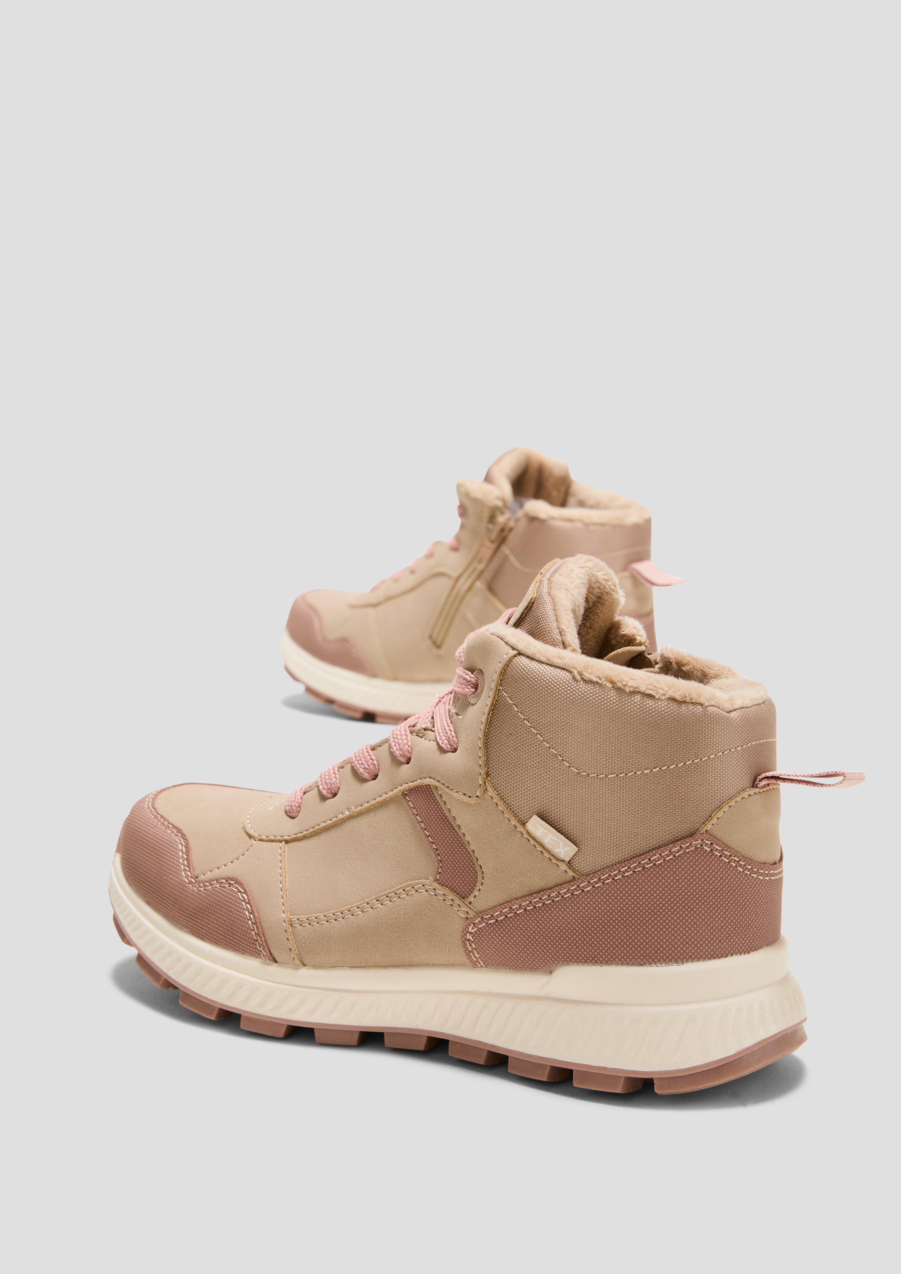 Stiefel in 592 & 660