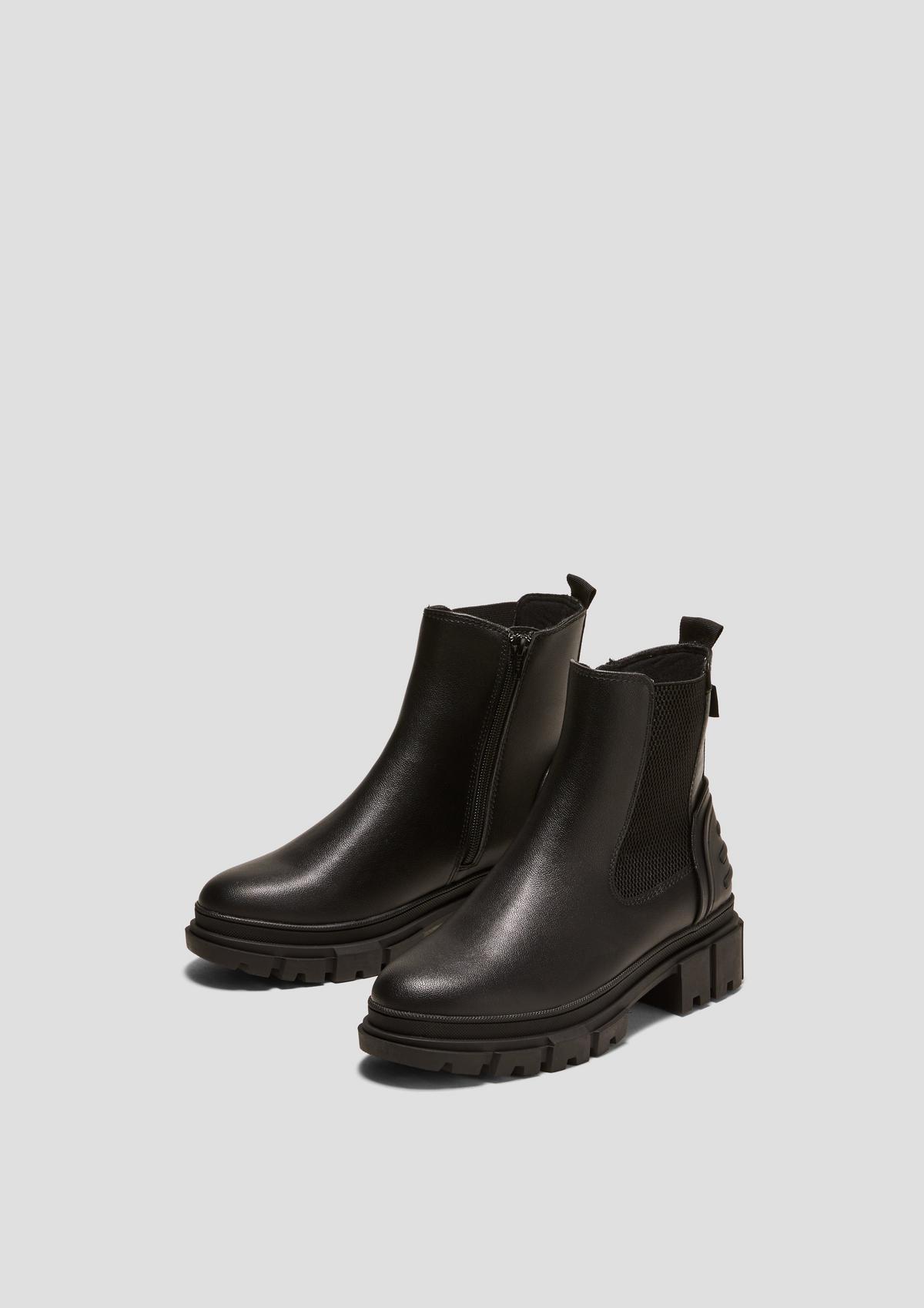 s.Oliver Chelsea boots met contrasterend detail