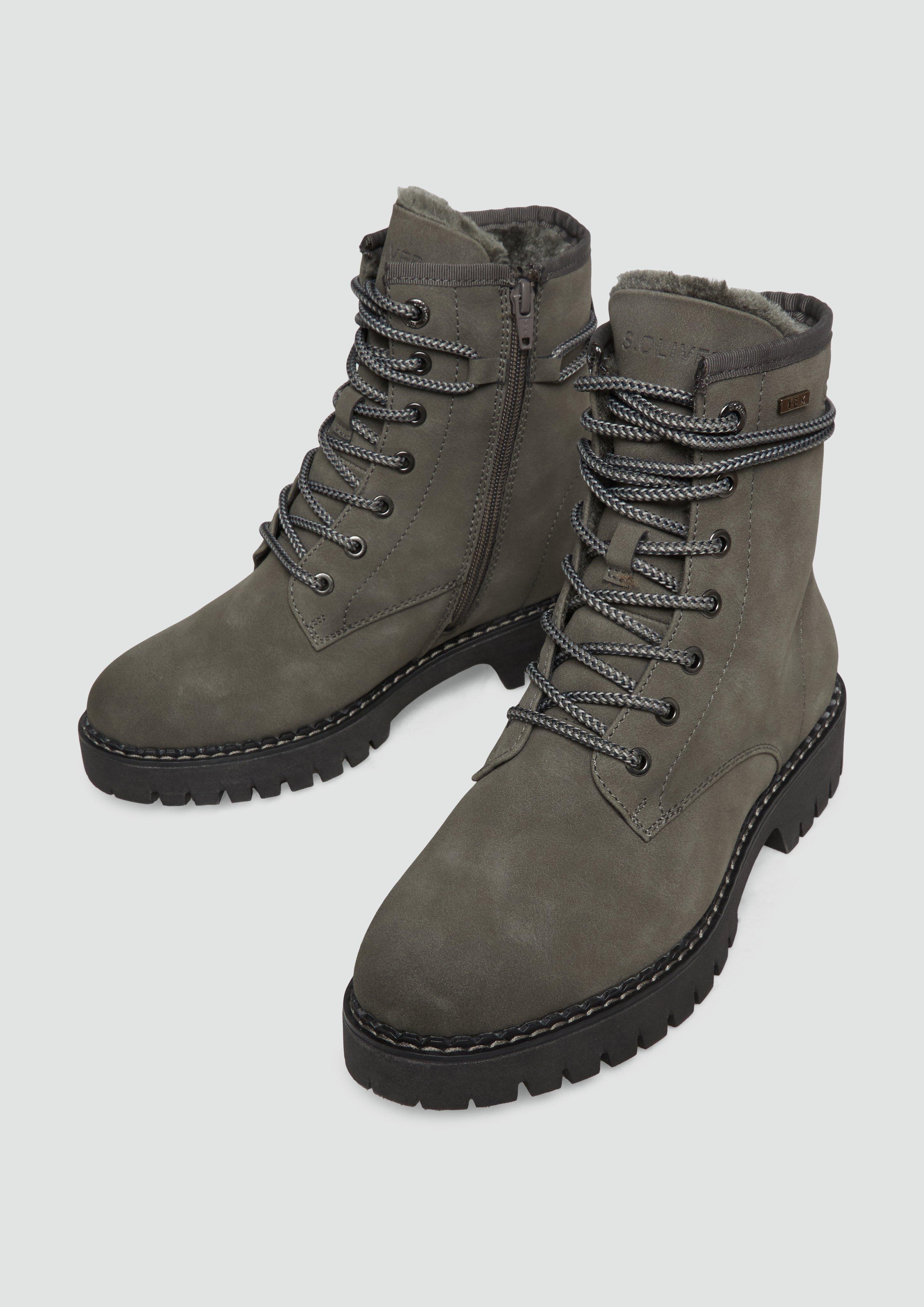 Škornji in 216, 305, 0A1 & 324