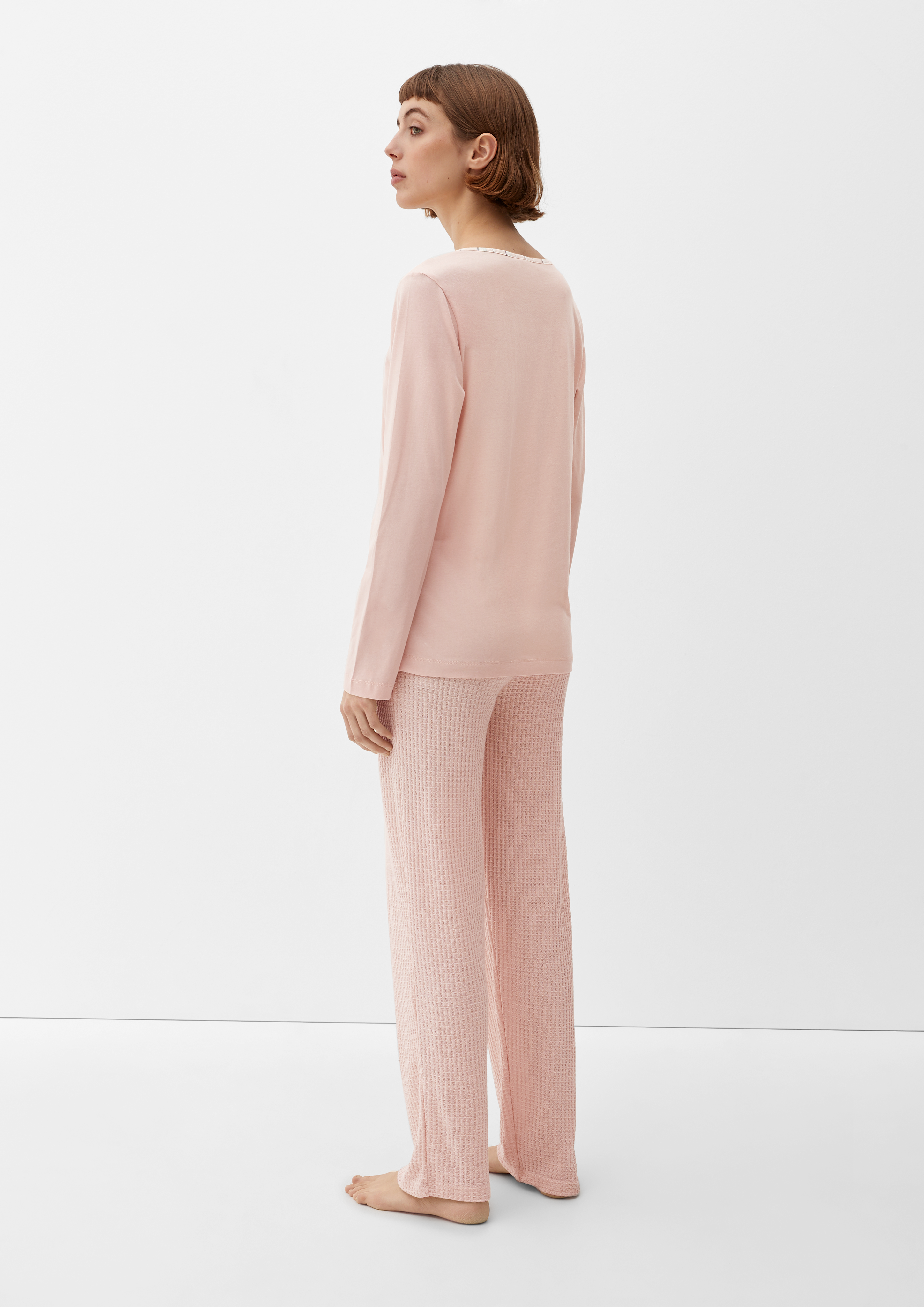 Pyjamashirt in 2400, 5865 & 0200