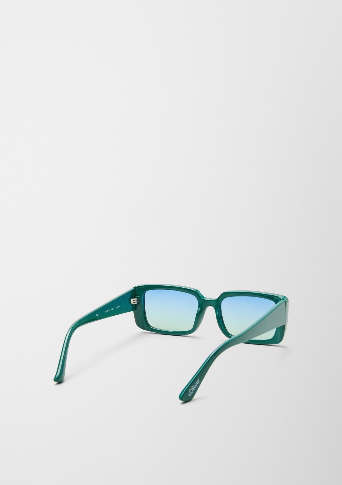s.Oliver Kantige Sonnenbrille mit breiter Fassung