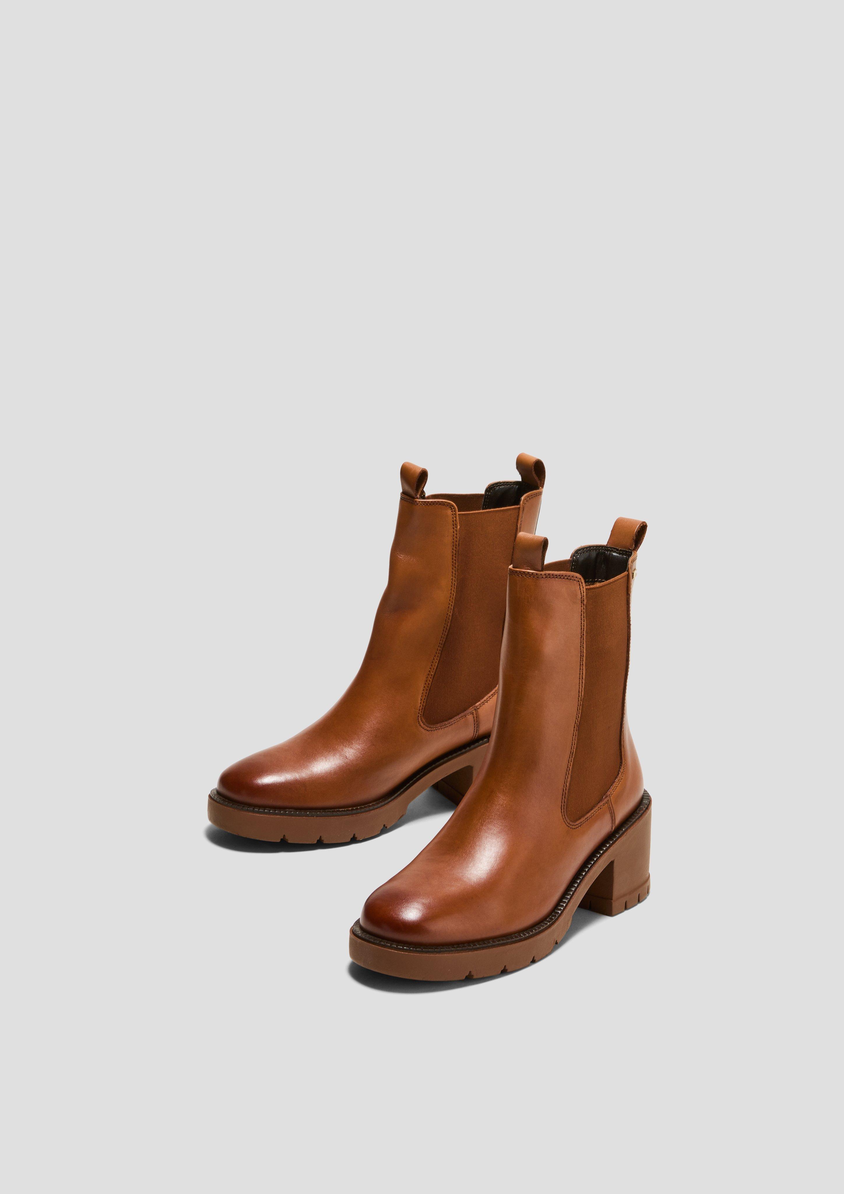 Stiefel in 305 & 001