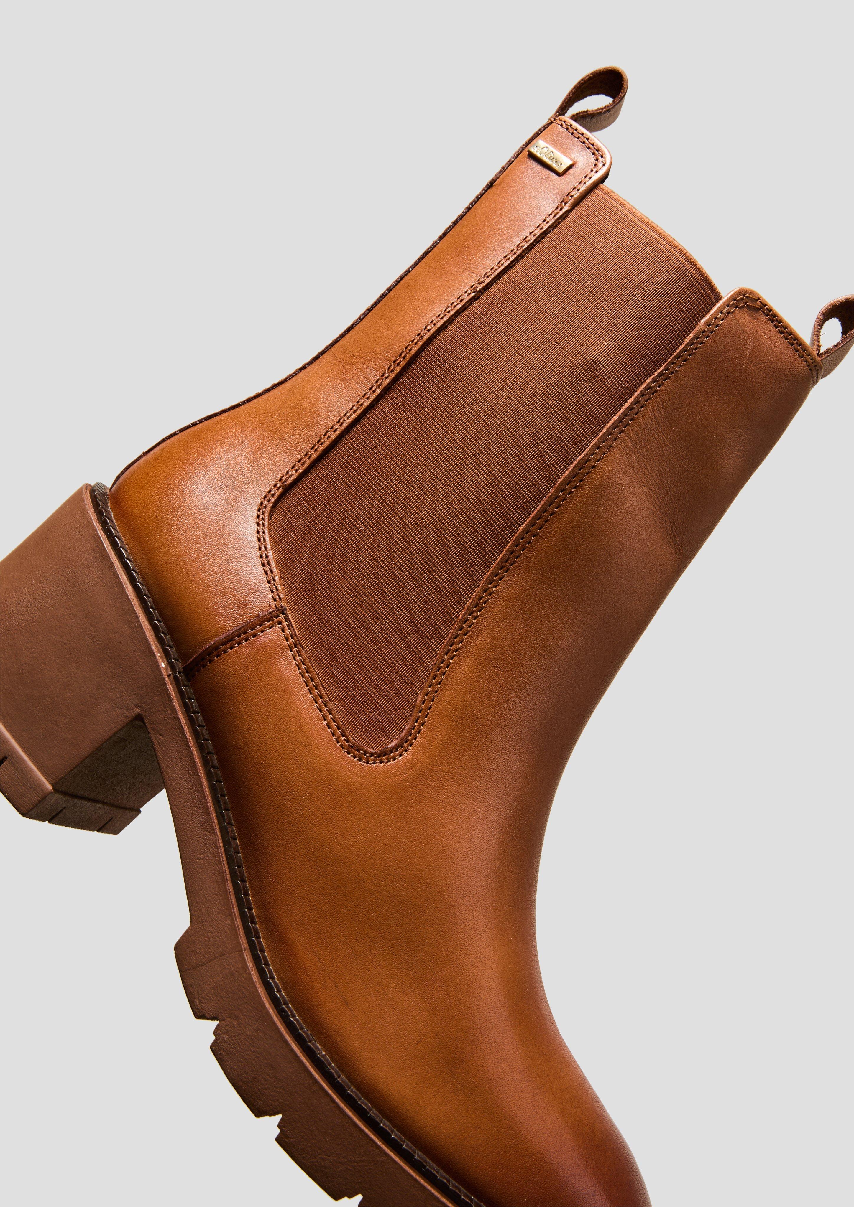 Stiefel in 305 & 001