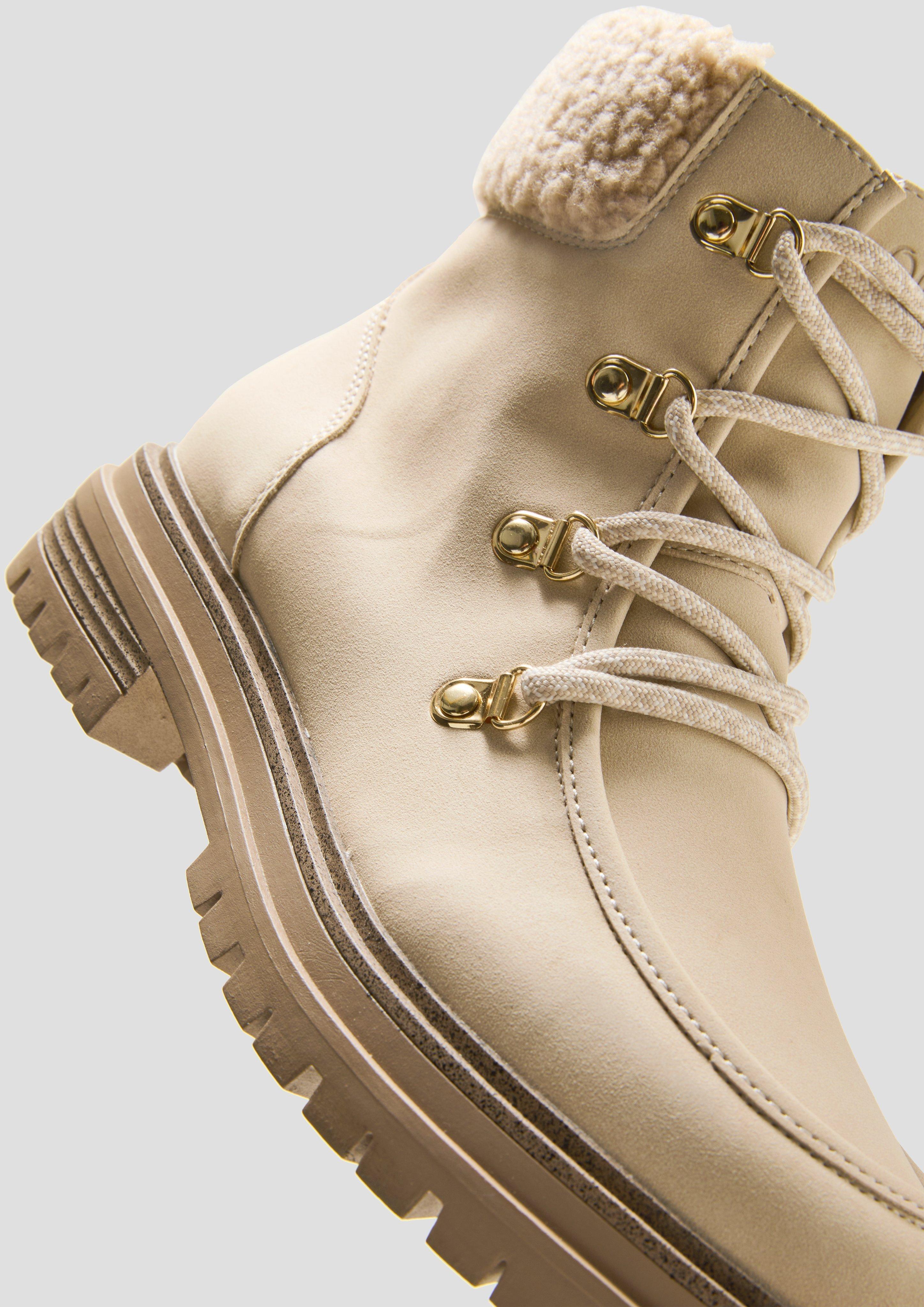 Stiefel in 227, 727 & 341