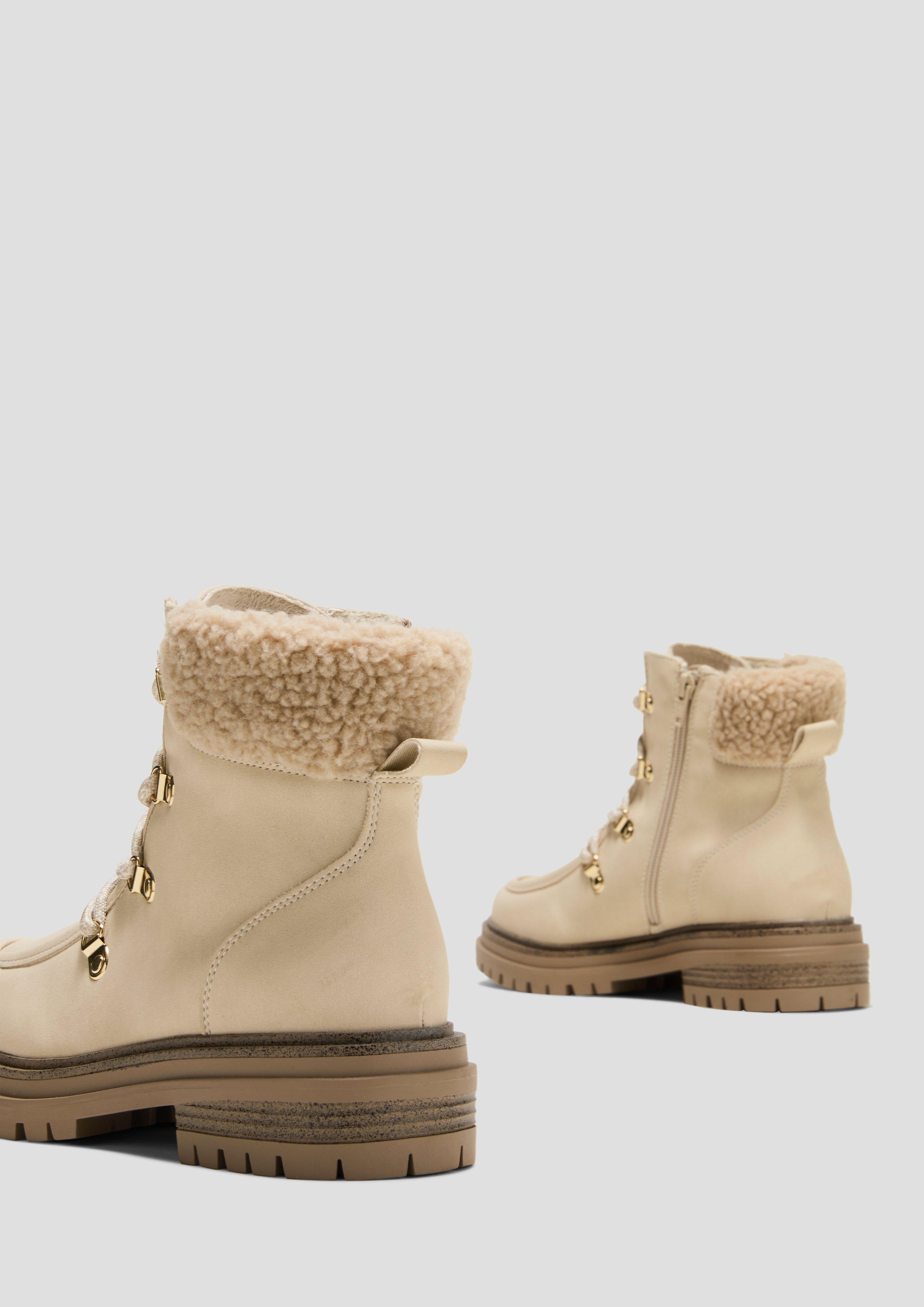 s.Oliver Gefütterte Stiefel in Veloursleder-Optik