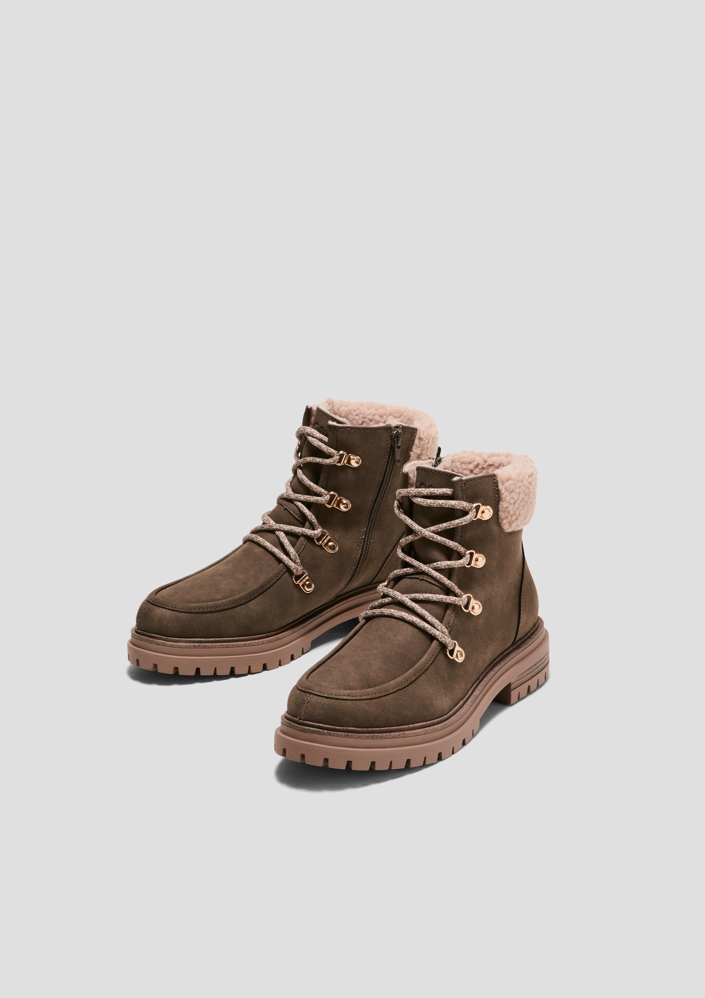 Stiefel in 727, 227 & 341