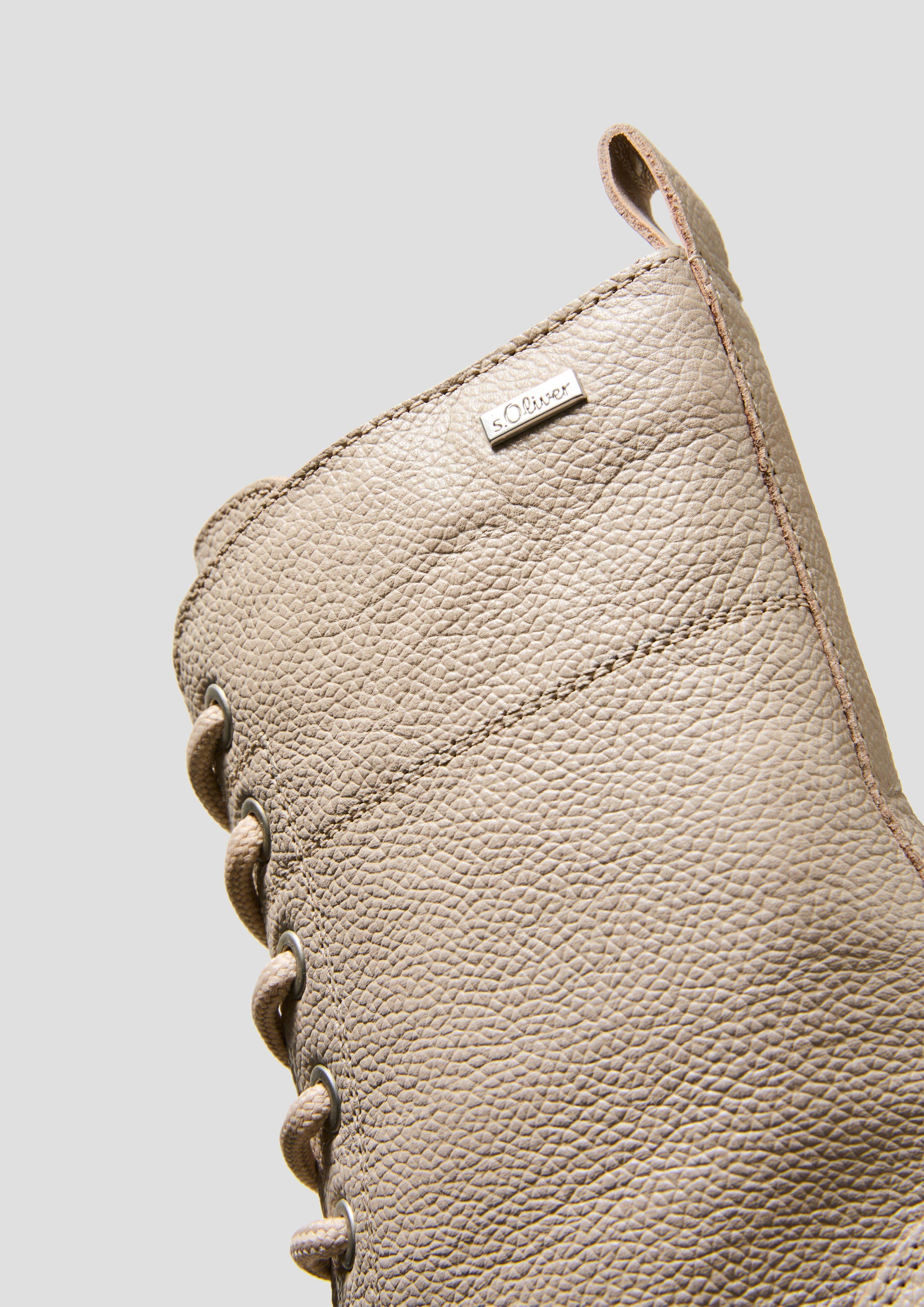 s.Oliver Stiefel aus Rindsleder