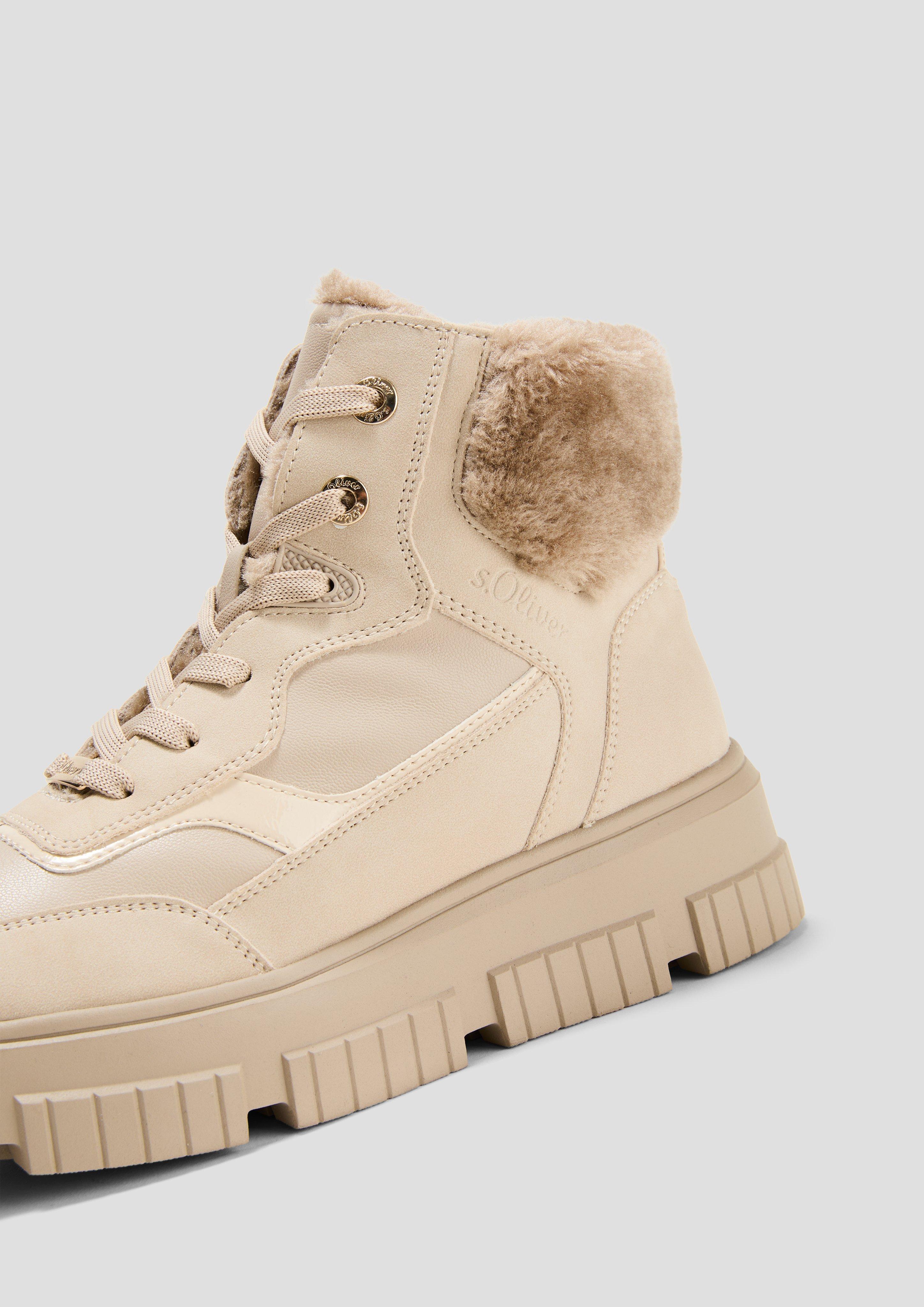 s.Oliver Boots im Materialmix