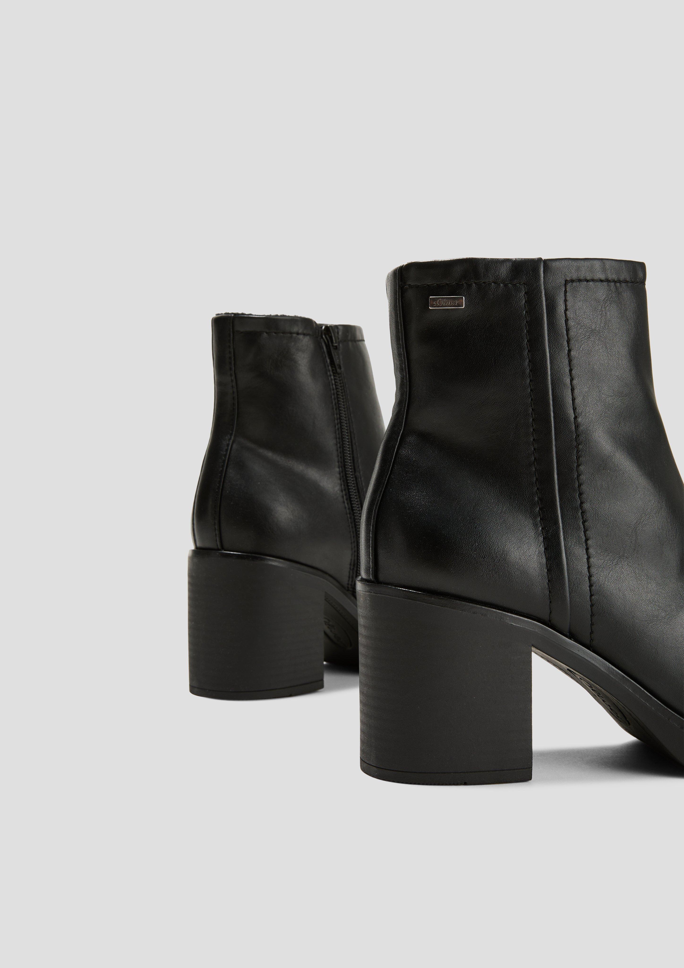 Škornji in 001, 344 & 0A8