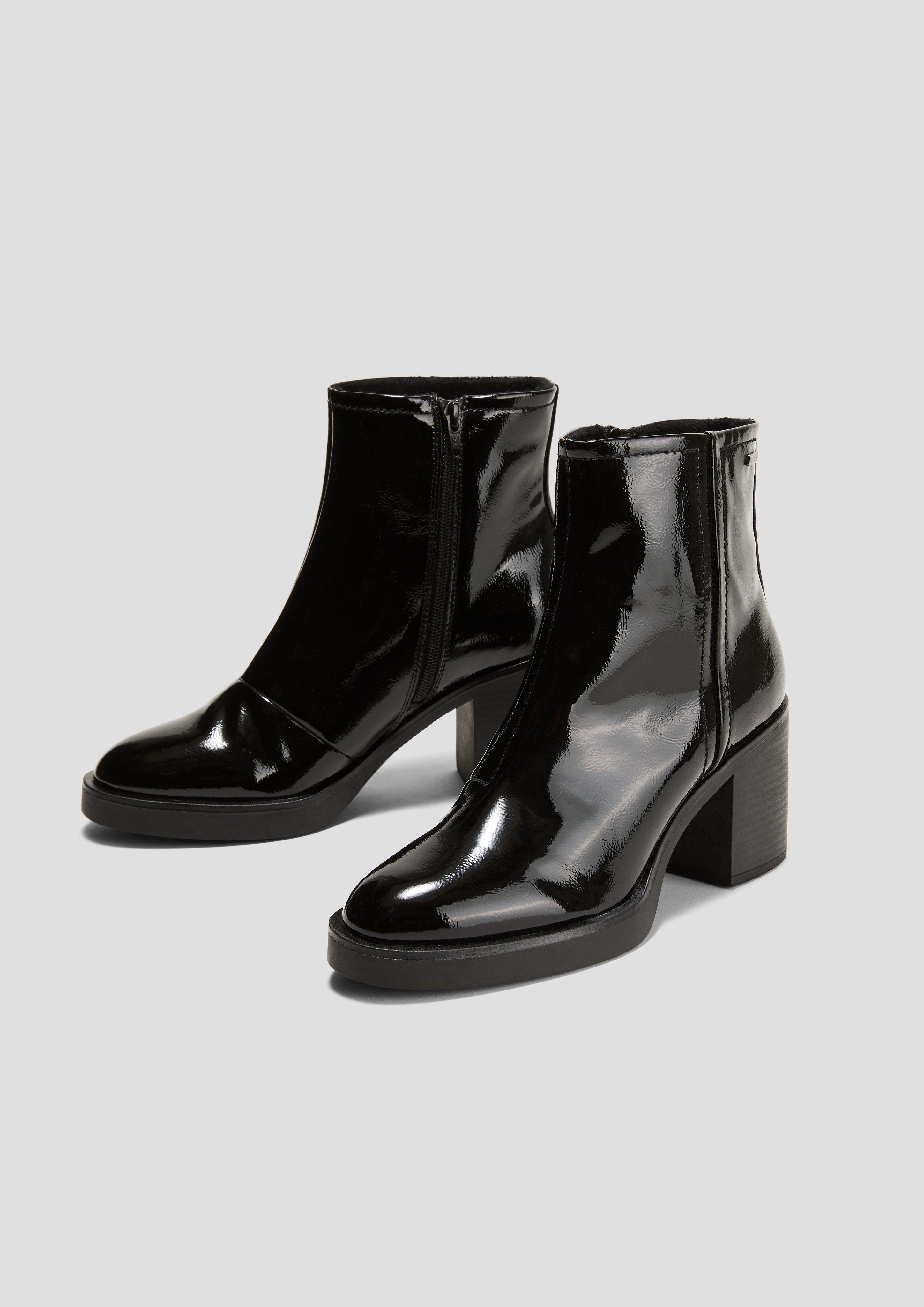 Škornji in 018, 344 & 0A8