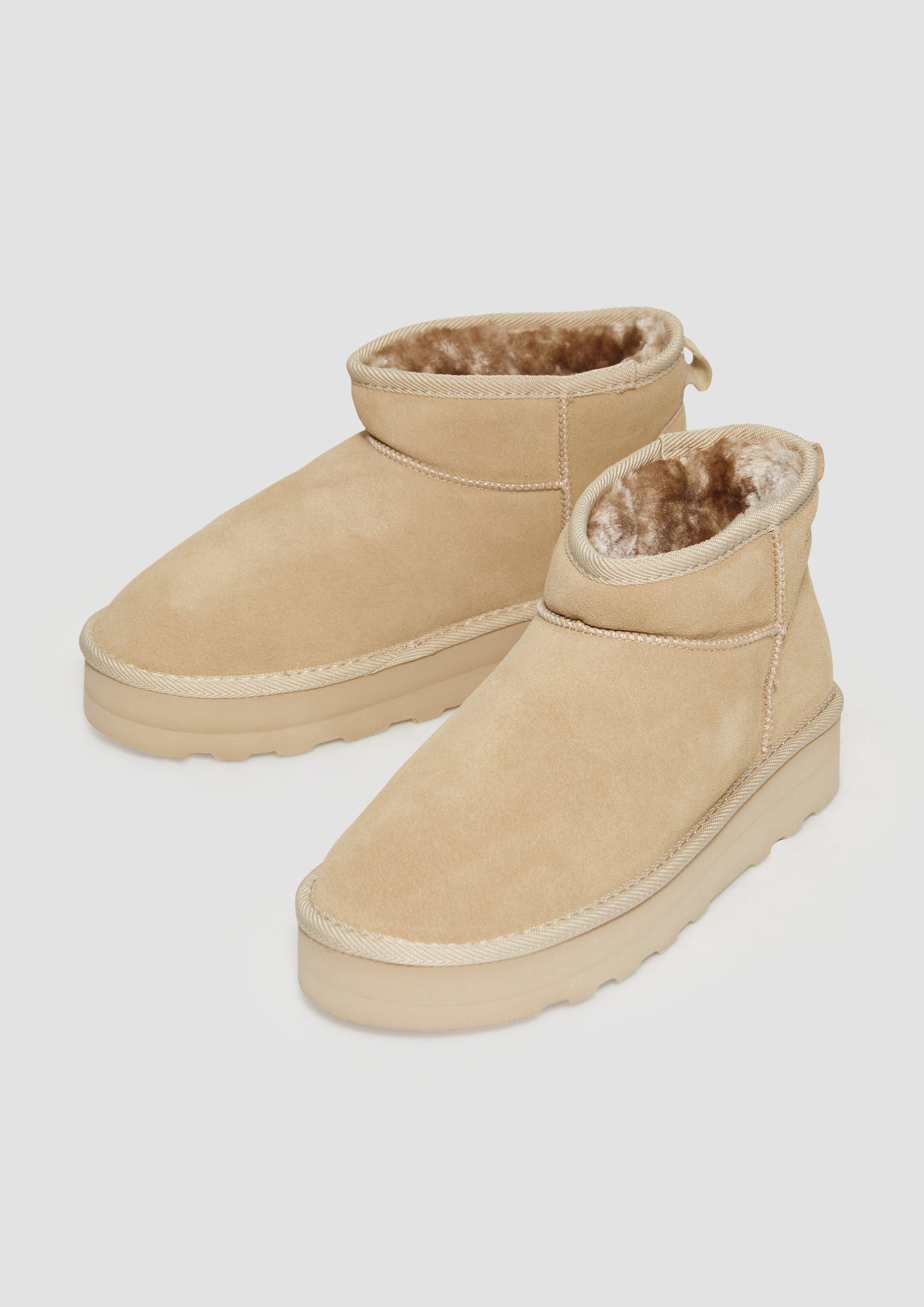 Čizme in 400, 001, 216, 305, 5A2, 710, 907 & 341