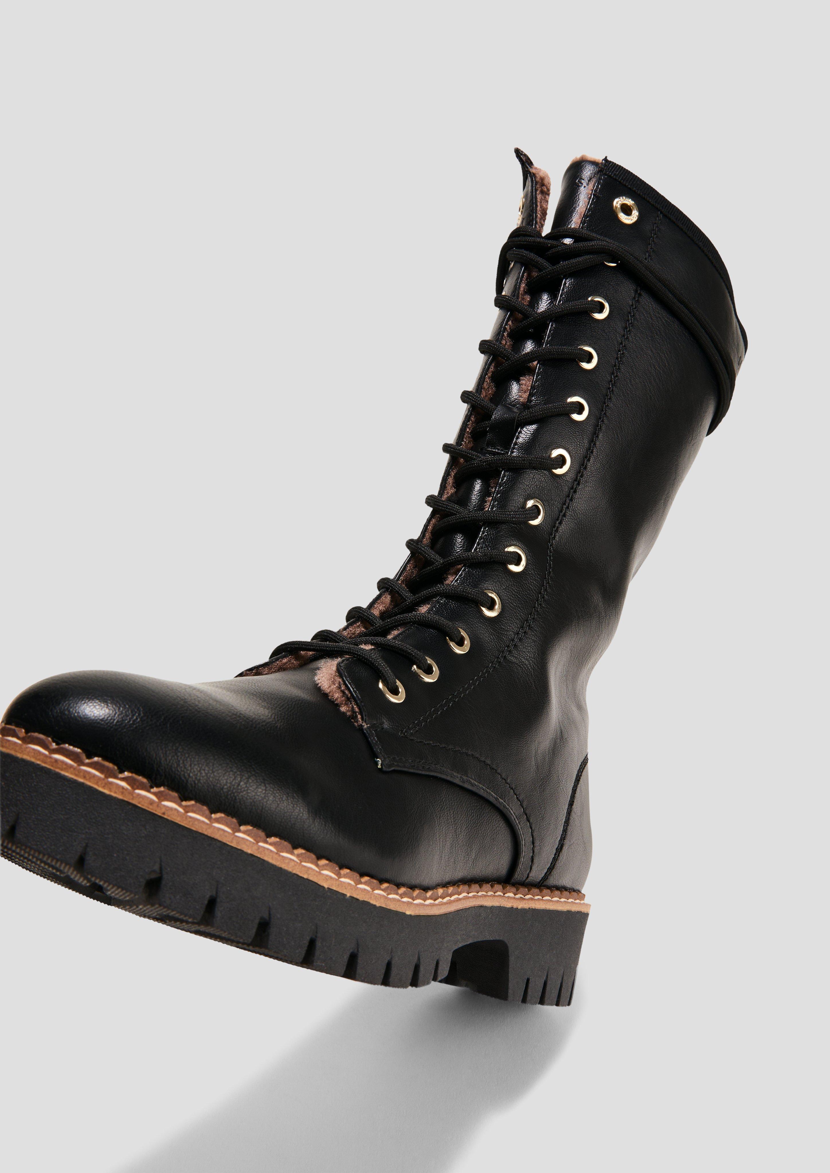 s.Oliver Stiefel mit Profilsohle