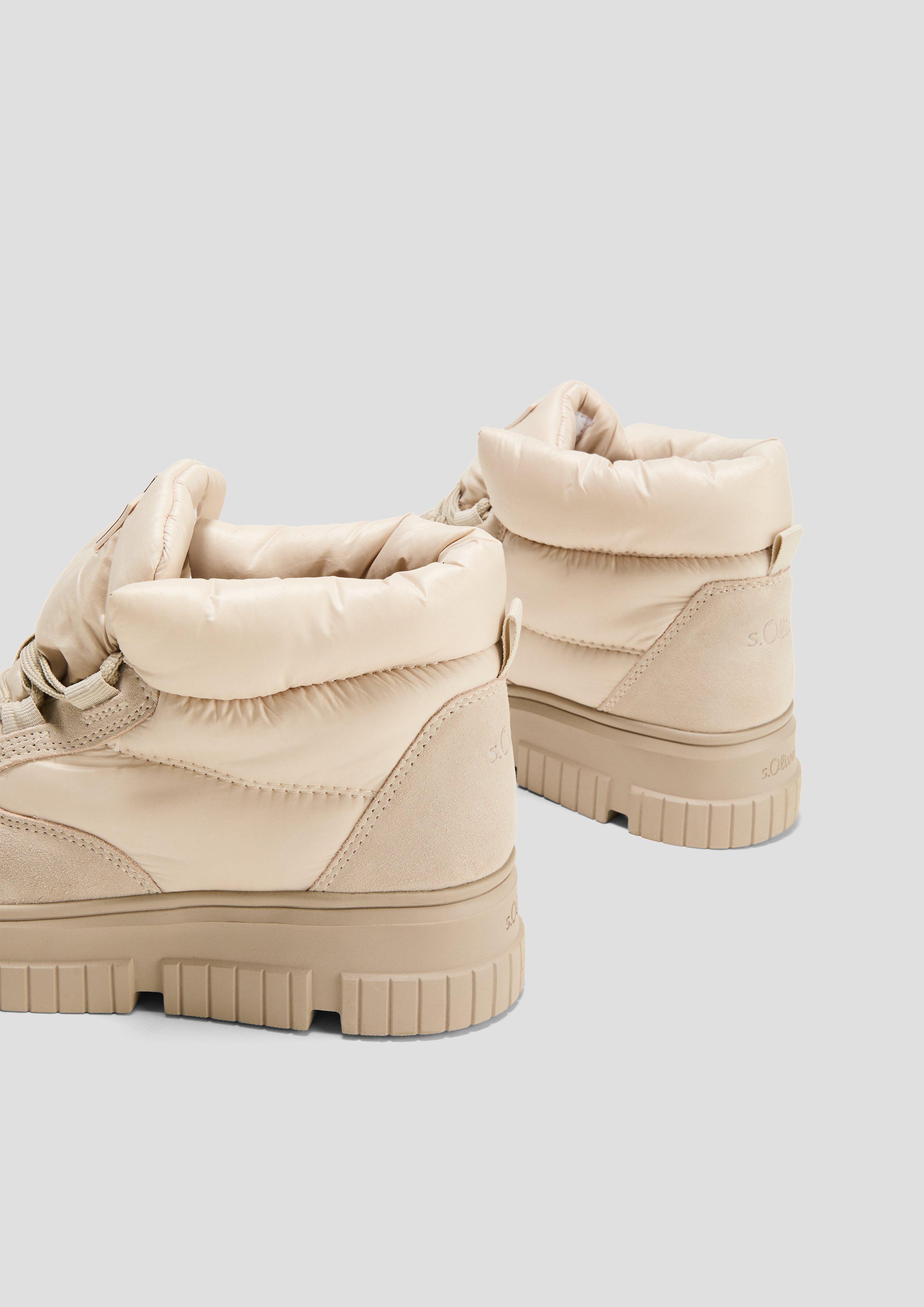 Škornji in 250 & 403