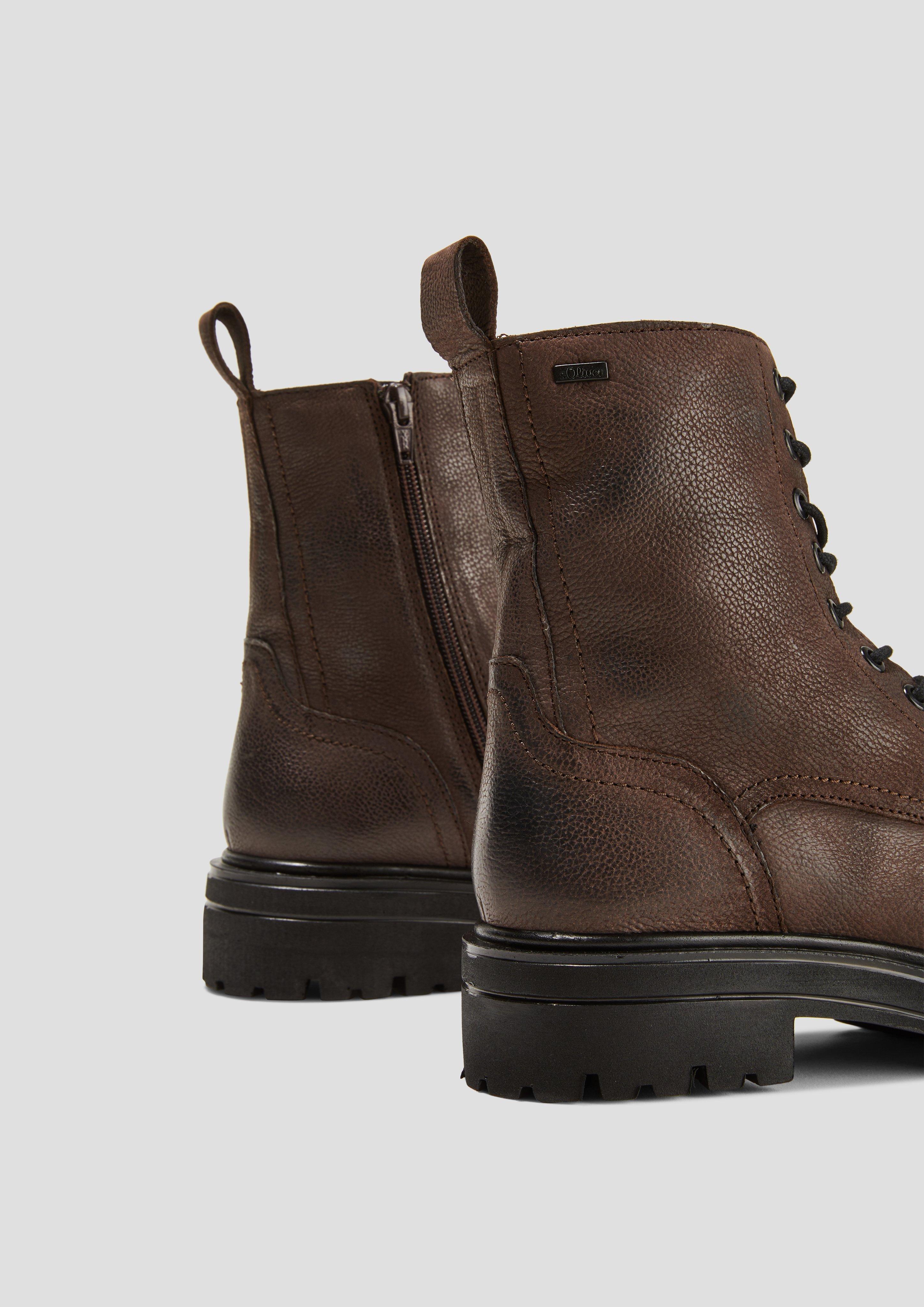 Laarzen in 302, 701 & 001