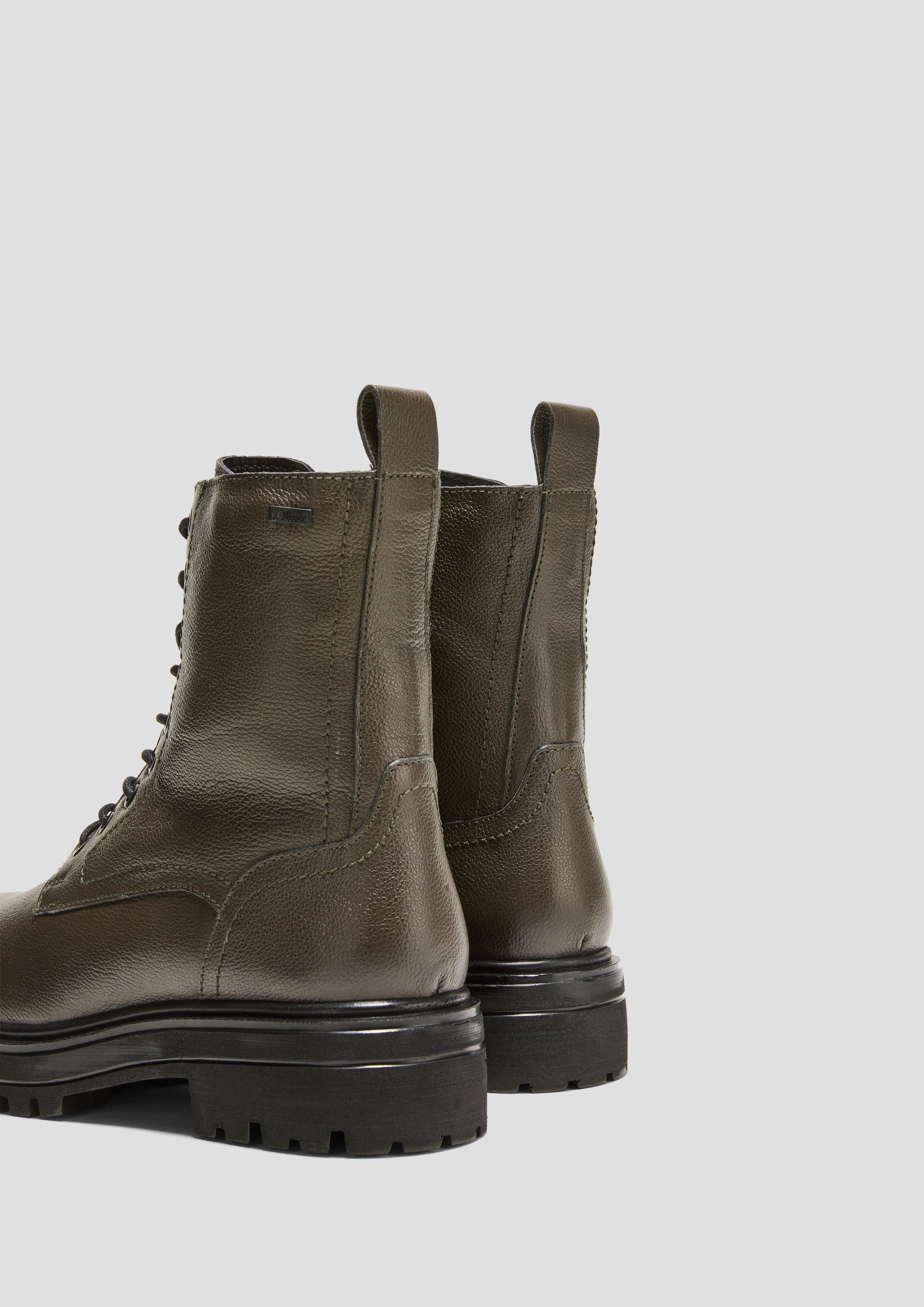 Laarzen in 701, 302 & 001