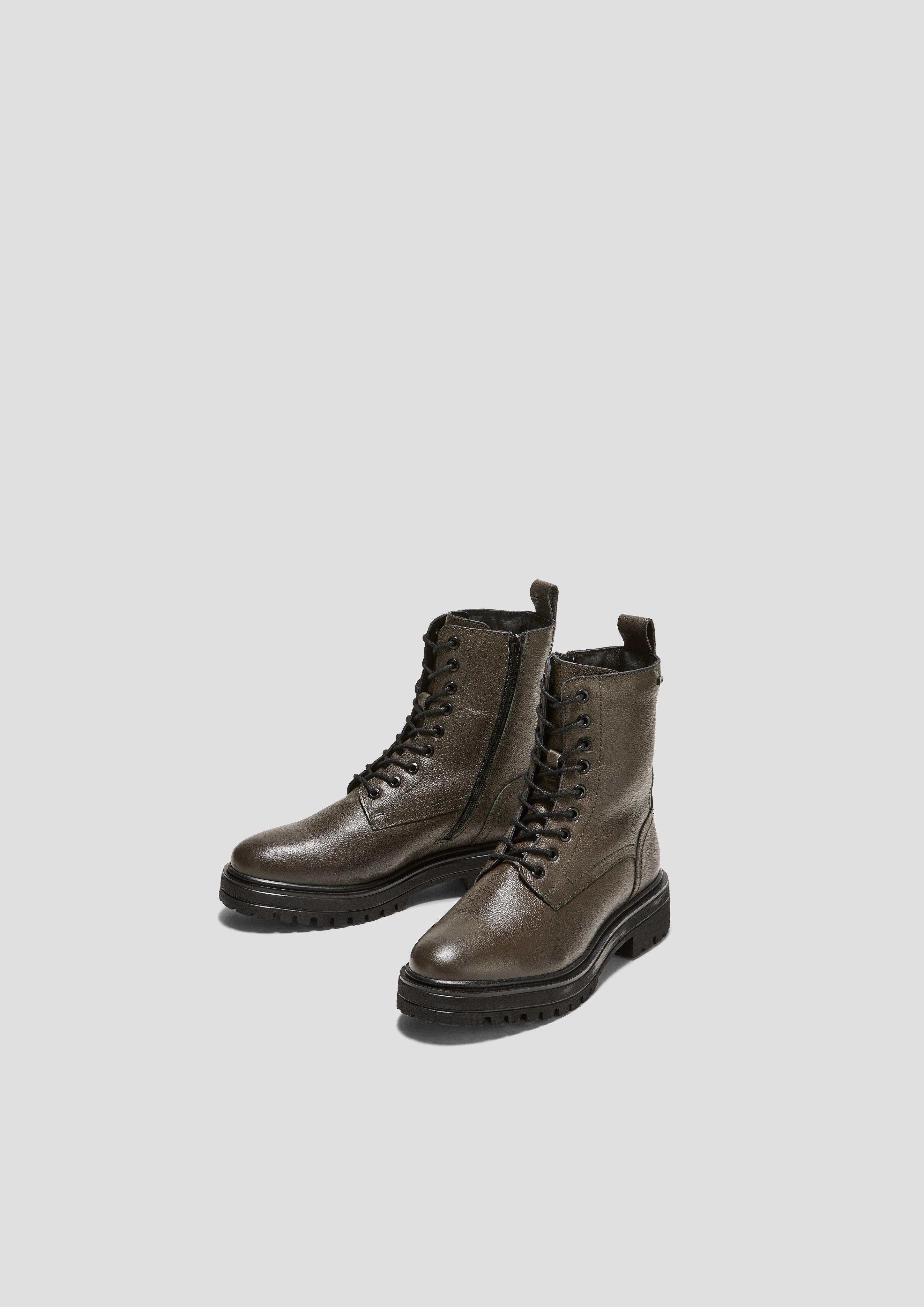 Laarzen in 701, 302 & 001