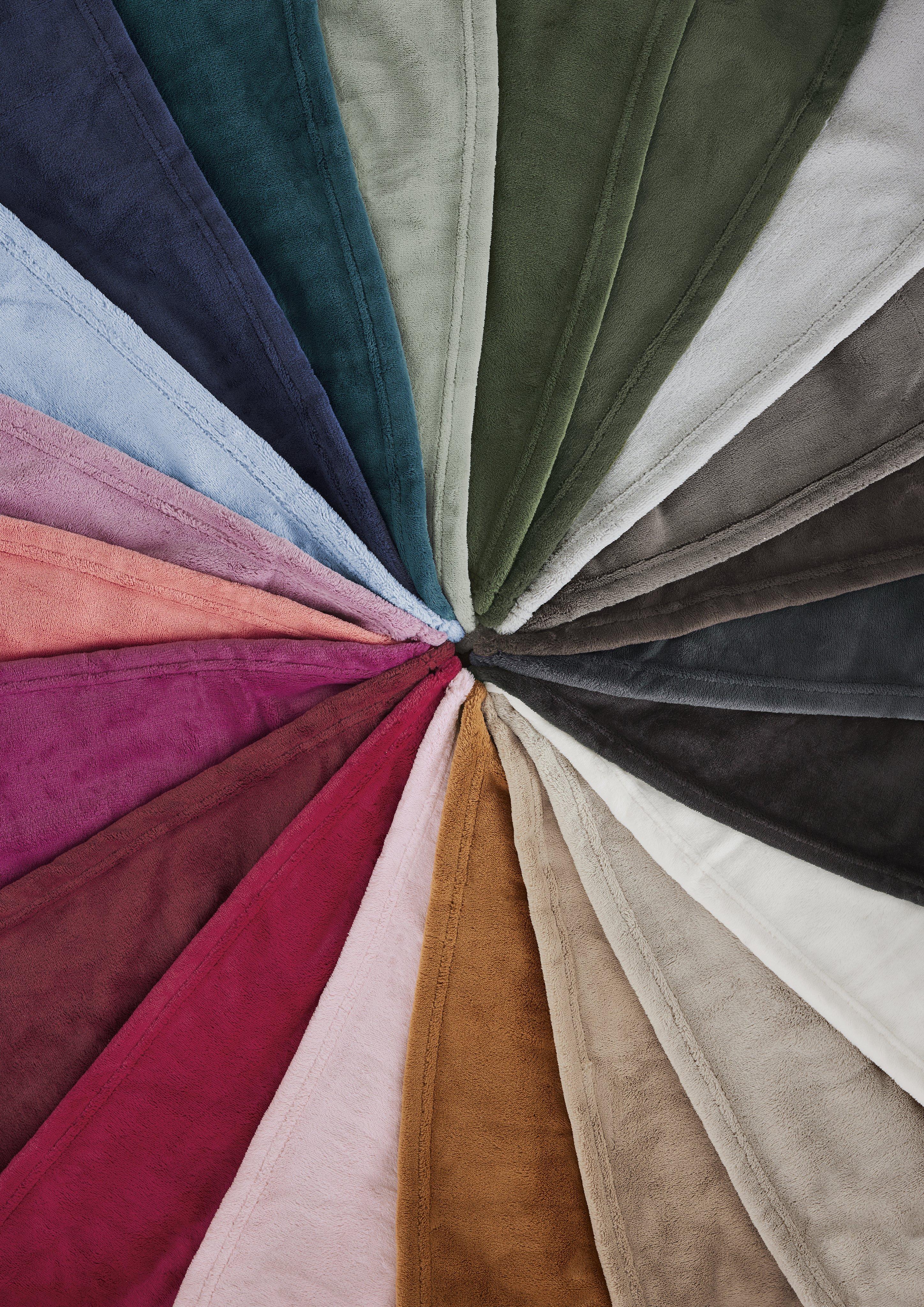 Decke in 350, 250, 590, 380, 390, 320, 430, 760, 660, 230, 680, 544, 500, 400, 300, 750, 710, 815 & 900