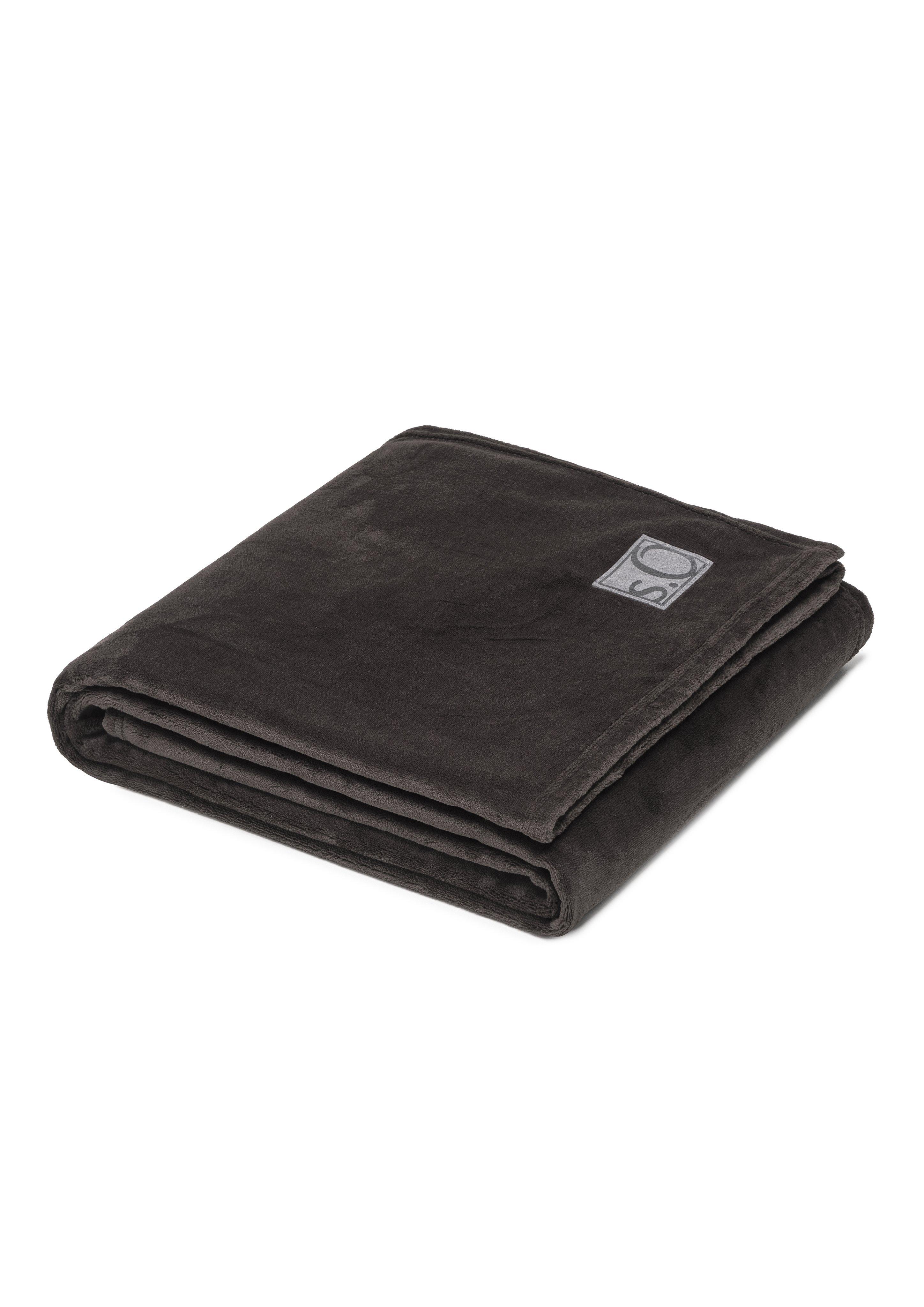 Decke in 390, 250, 590, 380, 320, 430, 760, 660, 230, 680, 544, 500, 400, 300, 750, 710, 815 & 900