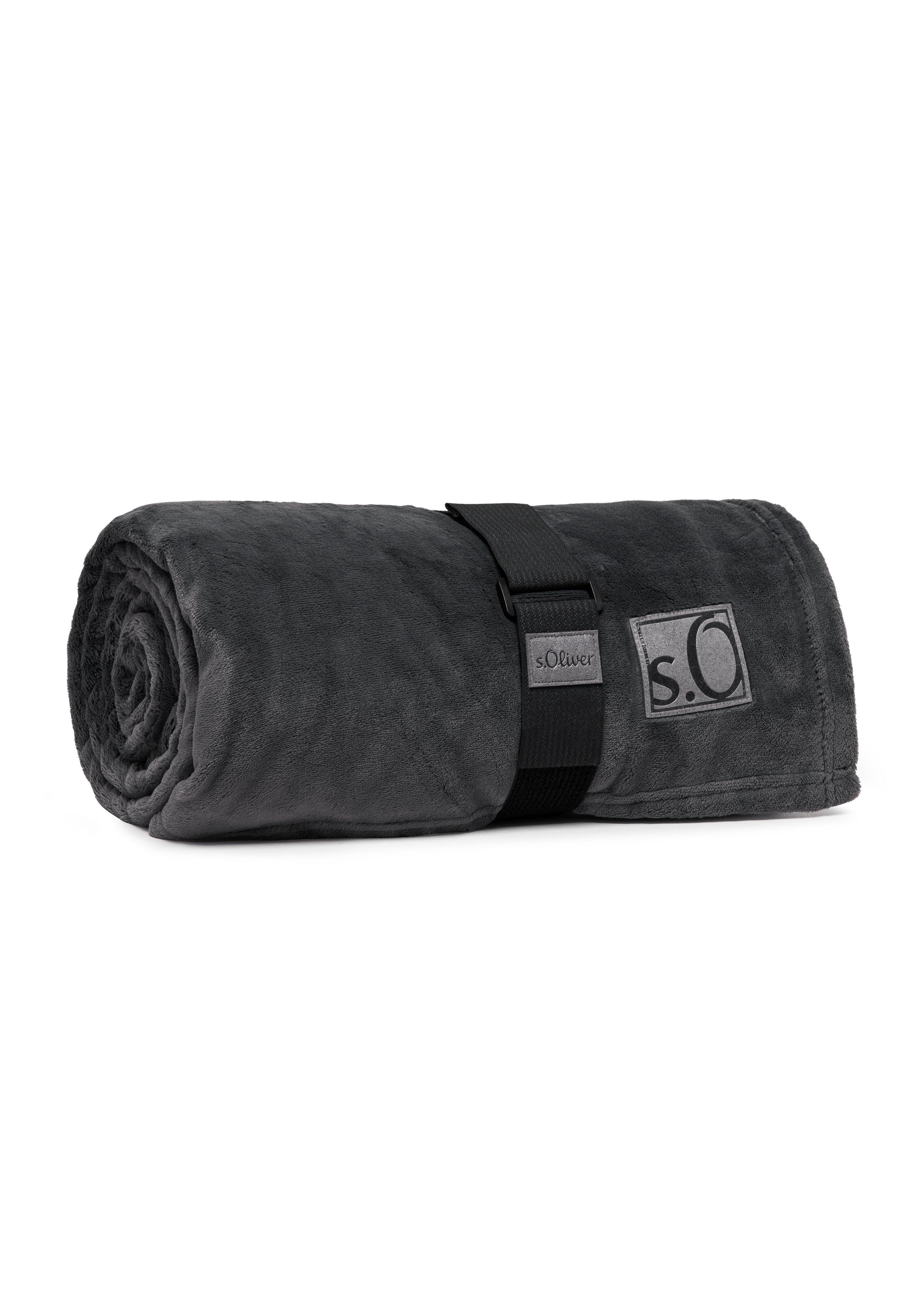 Decke in 880, 250, 590, 380, 390, 320, 430, 760, 660, 230, 680, 544, 500, 400, 300, 750, 710, 815 & 900