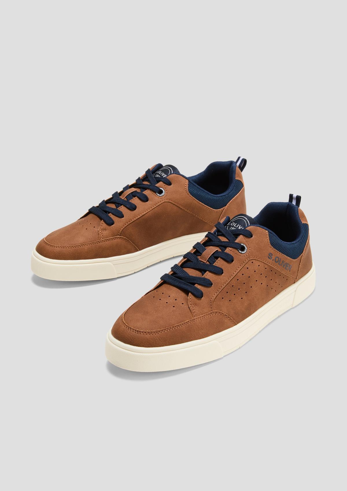 s.Oliver Cleane Sneaker mit Cut-out-Details