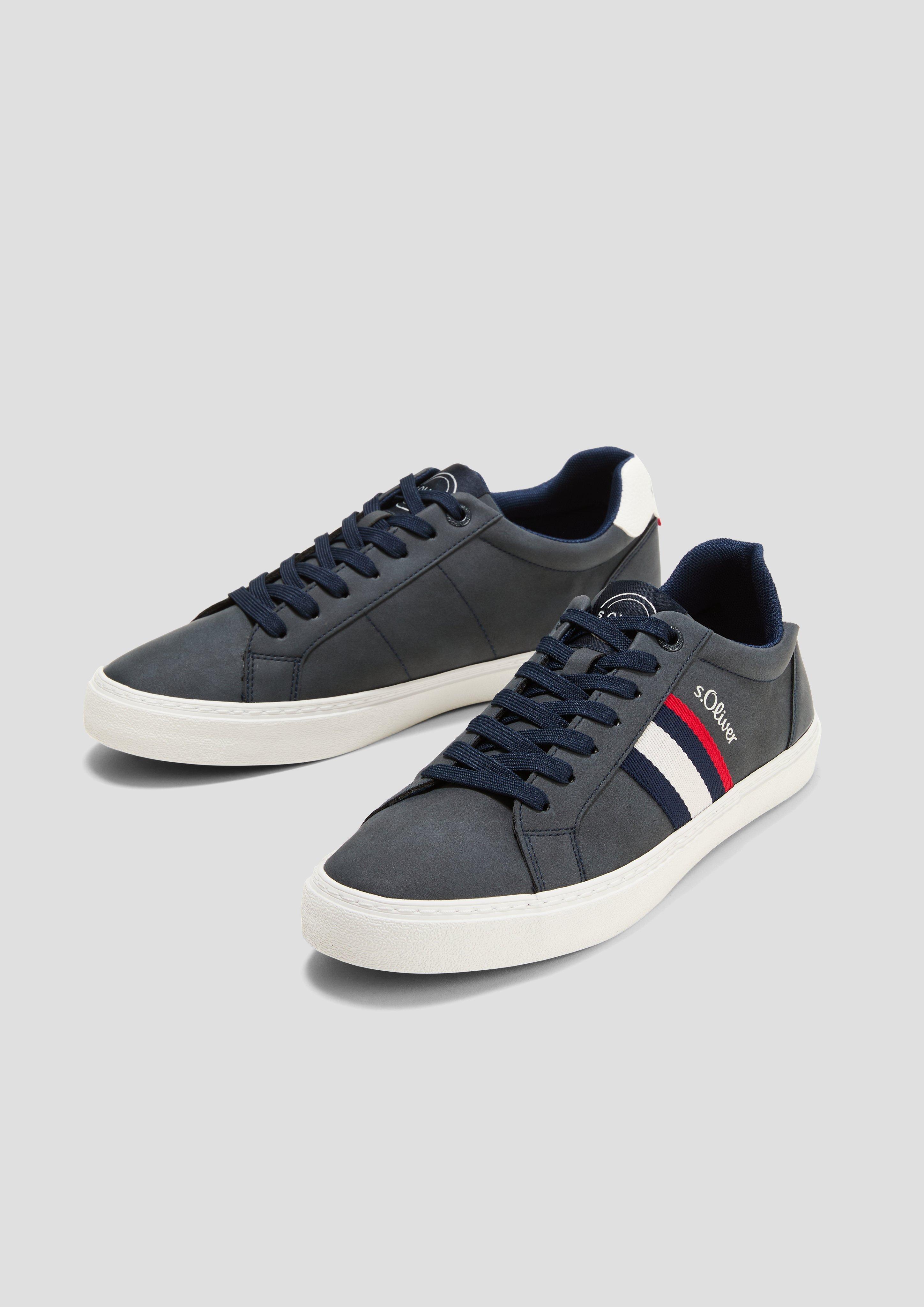 Cipele na vezanje in 805