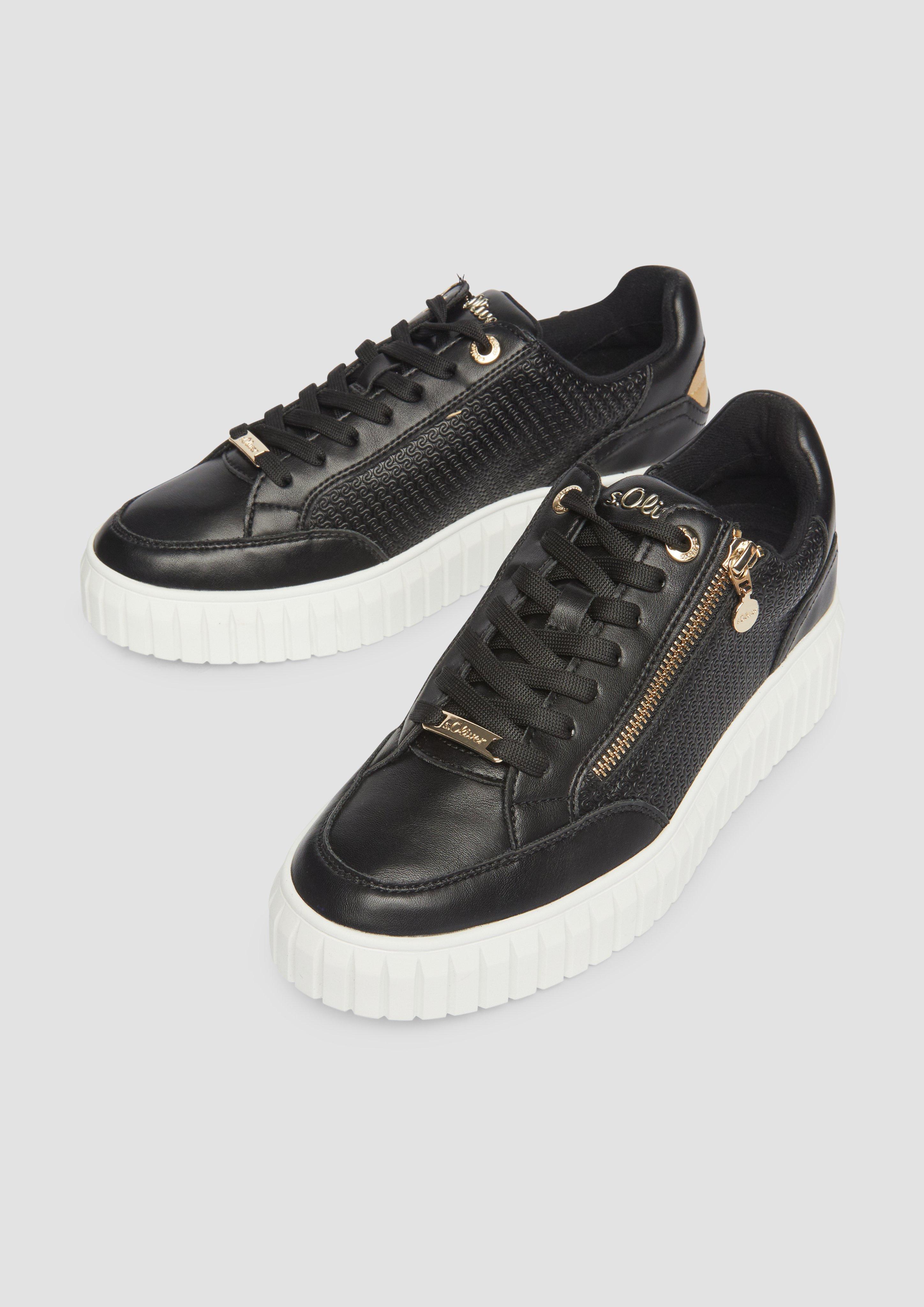 Šnurovacie topánky in 0A1, 110 & 46A