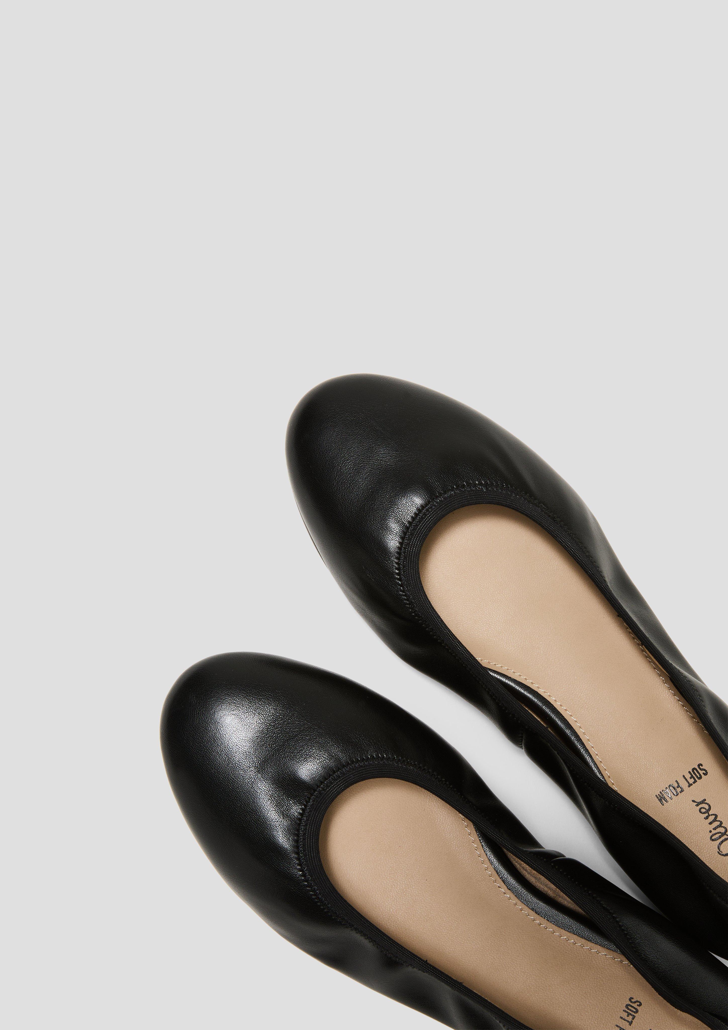 Ballerinas in 001, 403 & 907