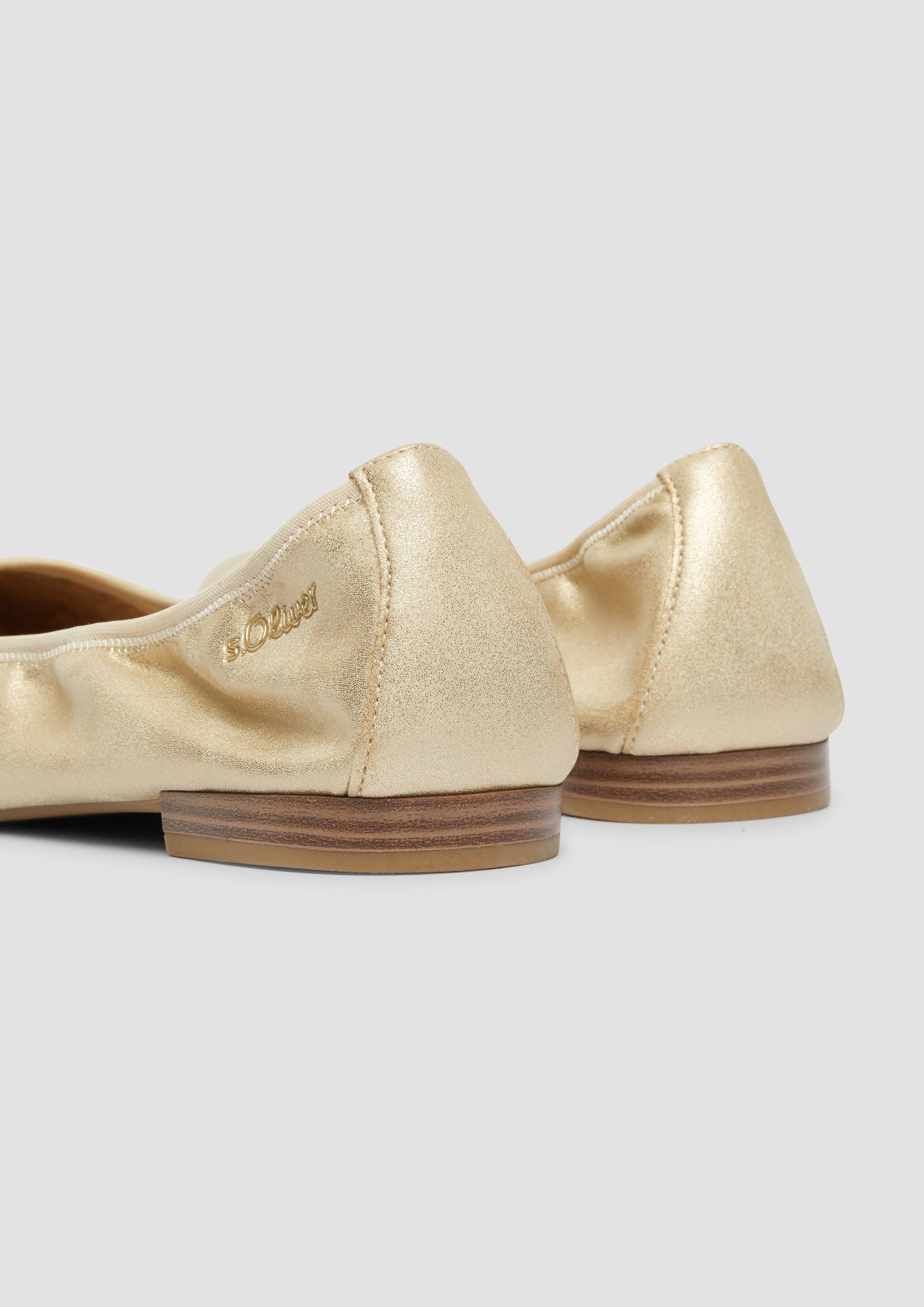 Ballerinas in 403 & 907