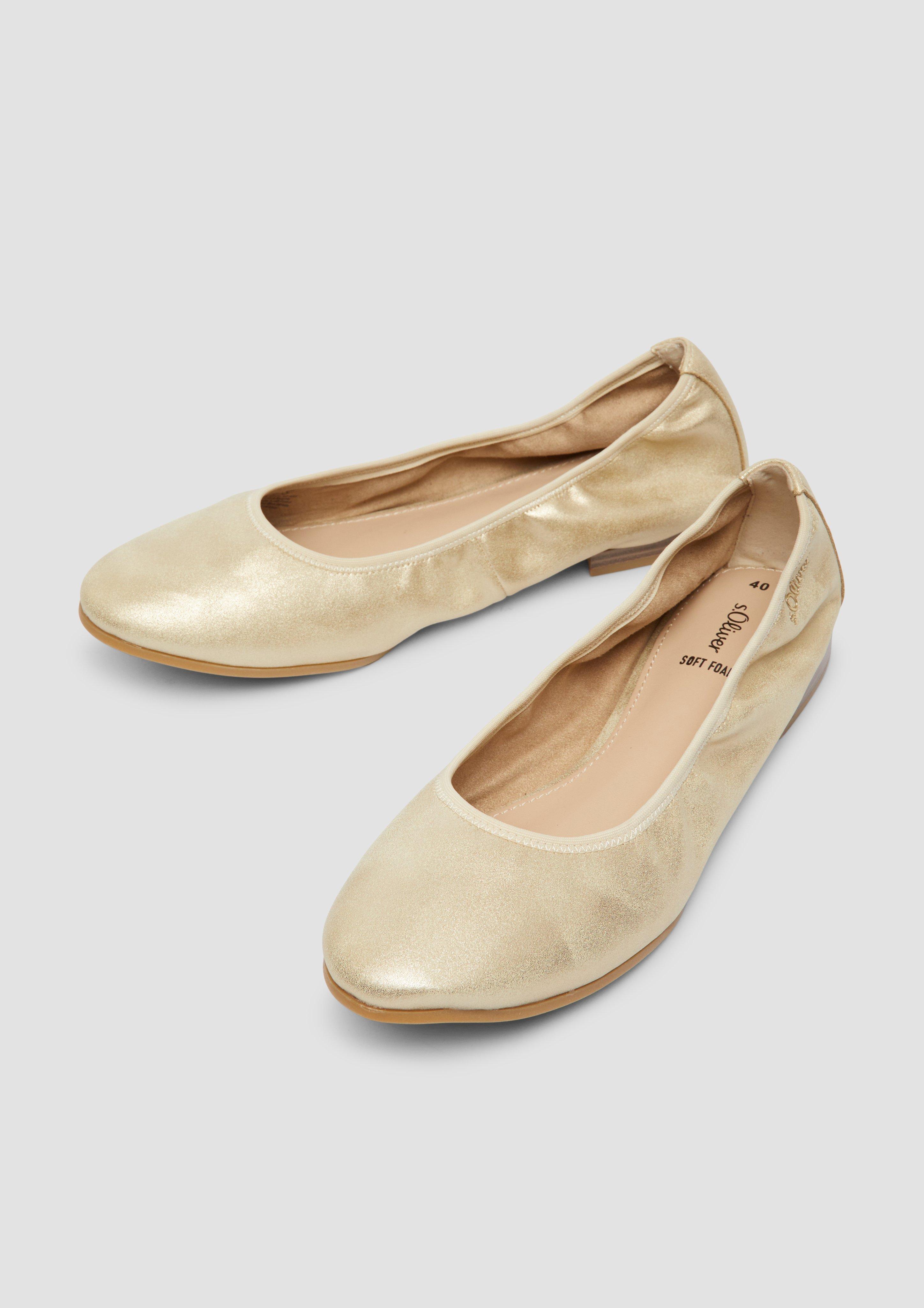 Ballerinas in 403 & 907