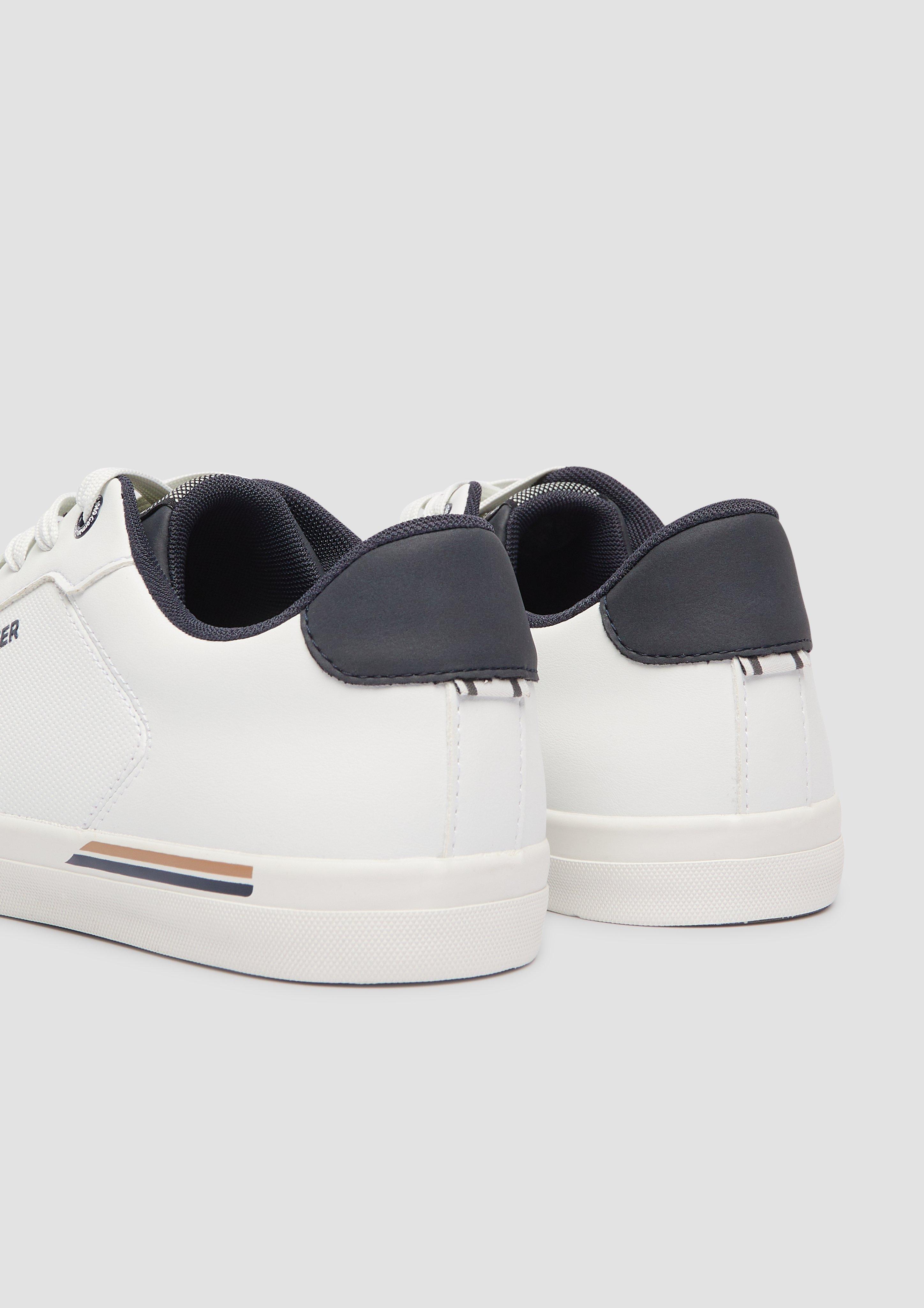 Schnürer in 1A0, 305, 805, 880, 0A1, 302, 3A5 & 327