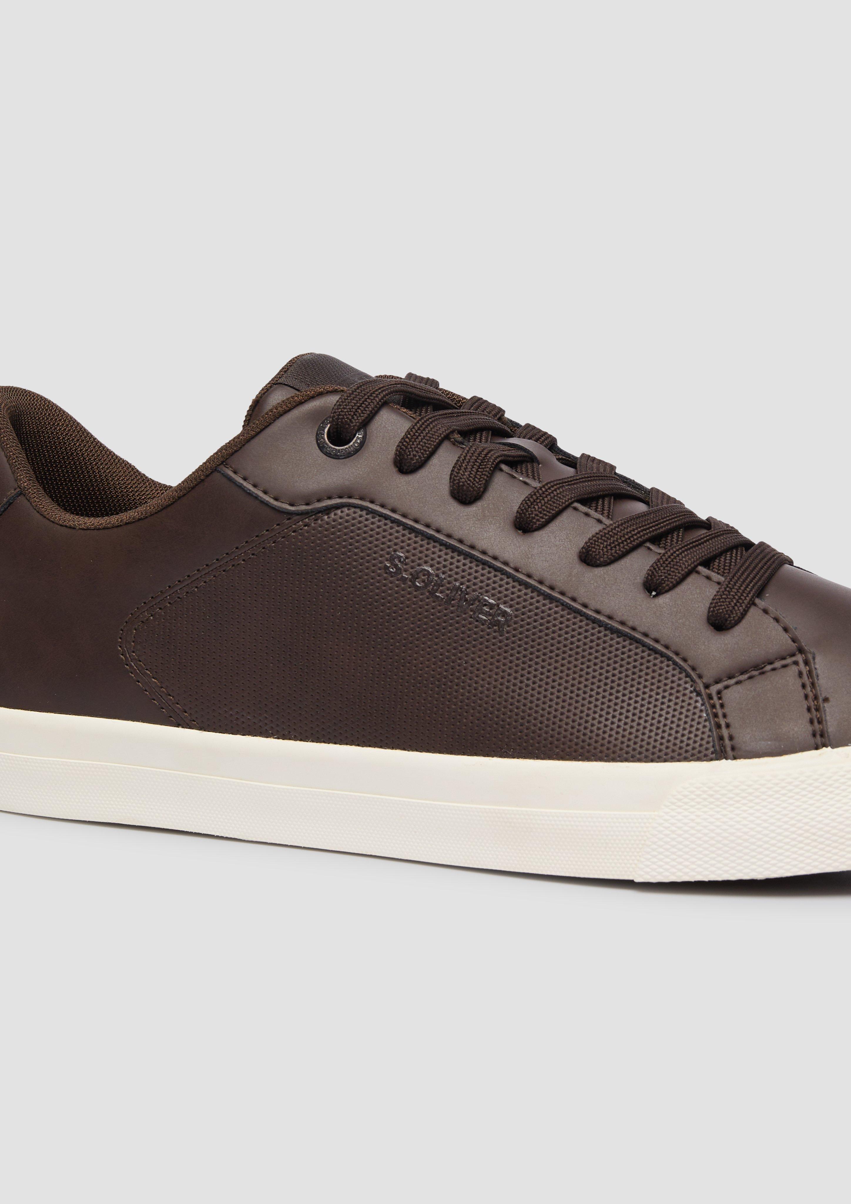 Souliers à lacets in 302, 305, 805, 880, 0A1, 1A0, 3A5 & 327