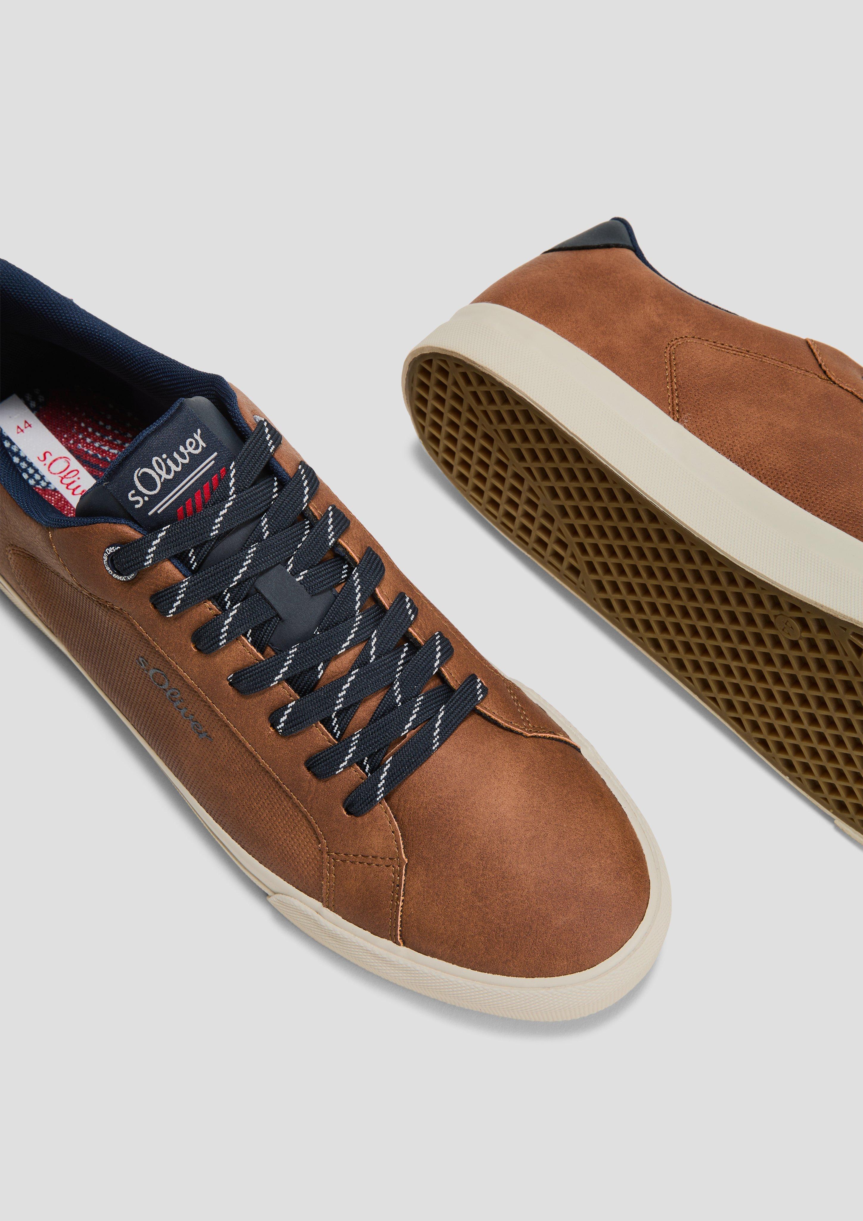 s.Oliver Klassische Schnürer mit Logo-Detail