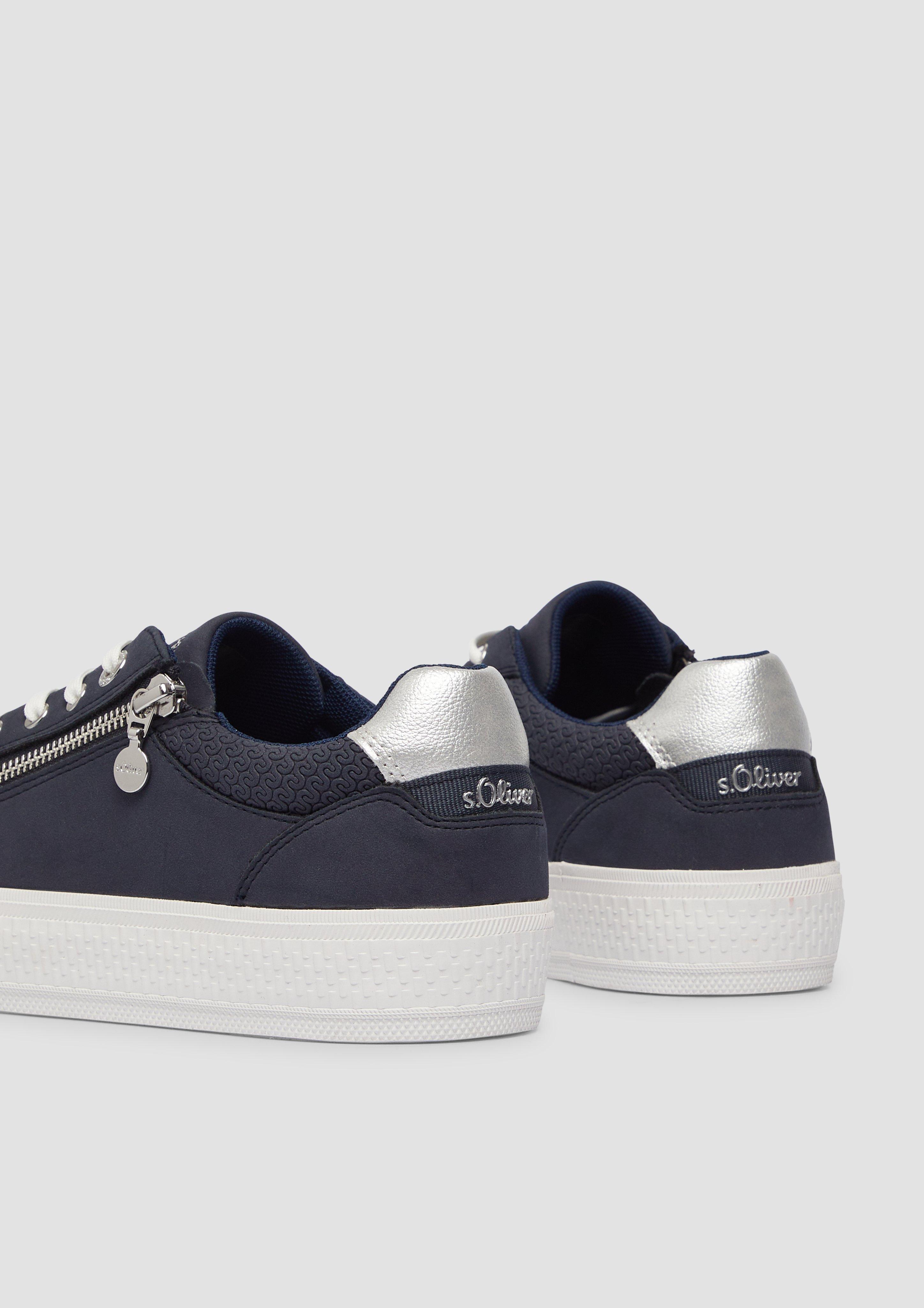 Schnürer in 8A5, 810 & 400