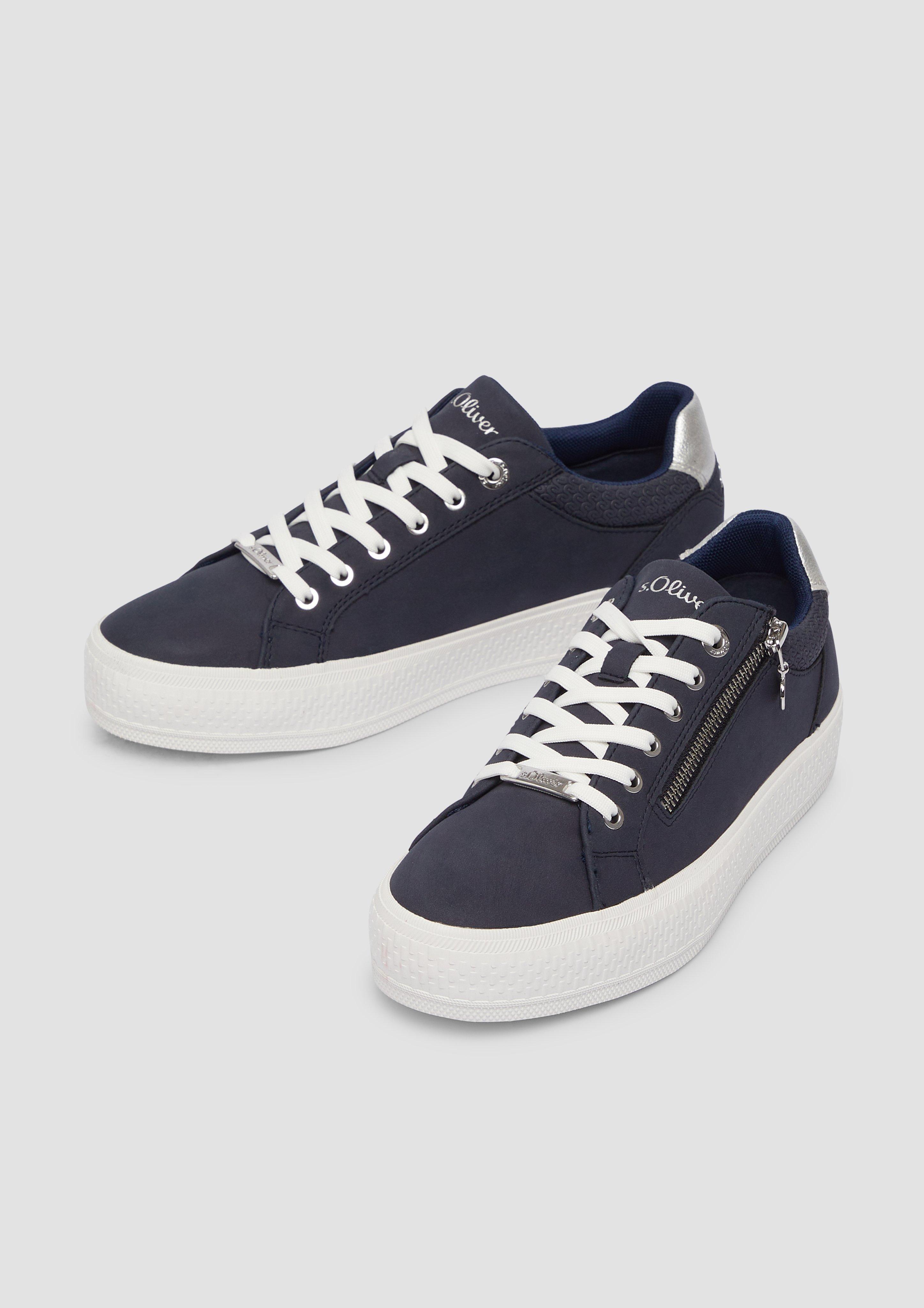 Schnürer in 8A5, 810 & 400