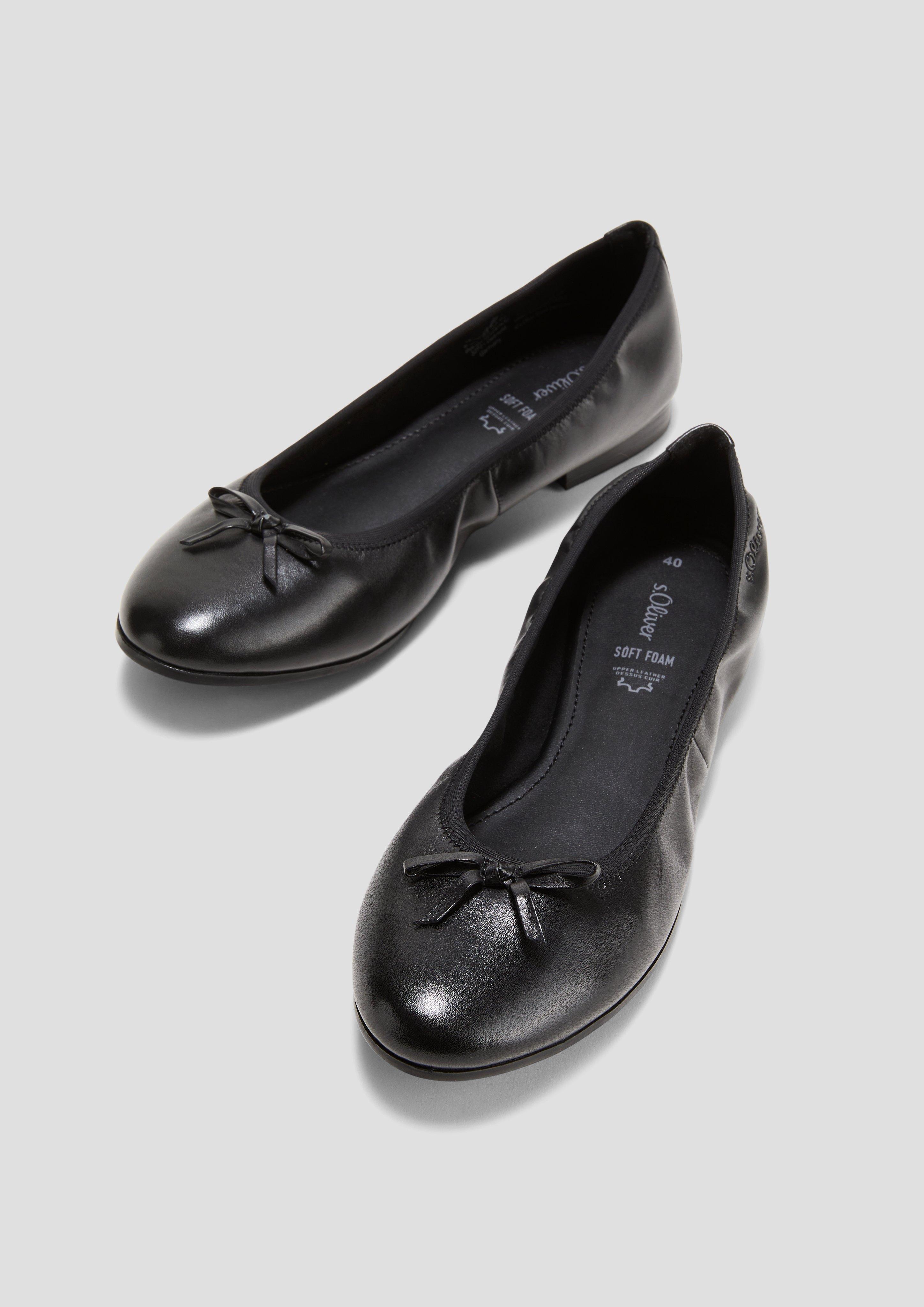 Klassische Leder-Ballerinas mit Schleifchen-Detail
