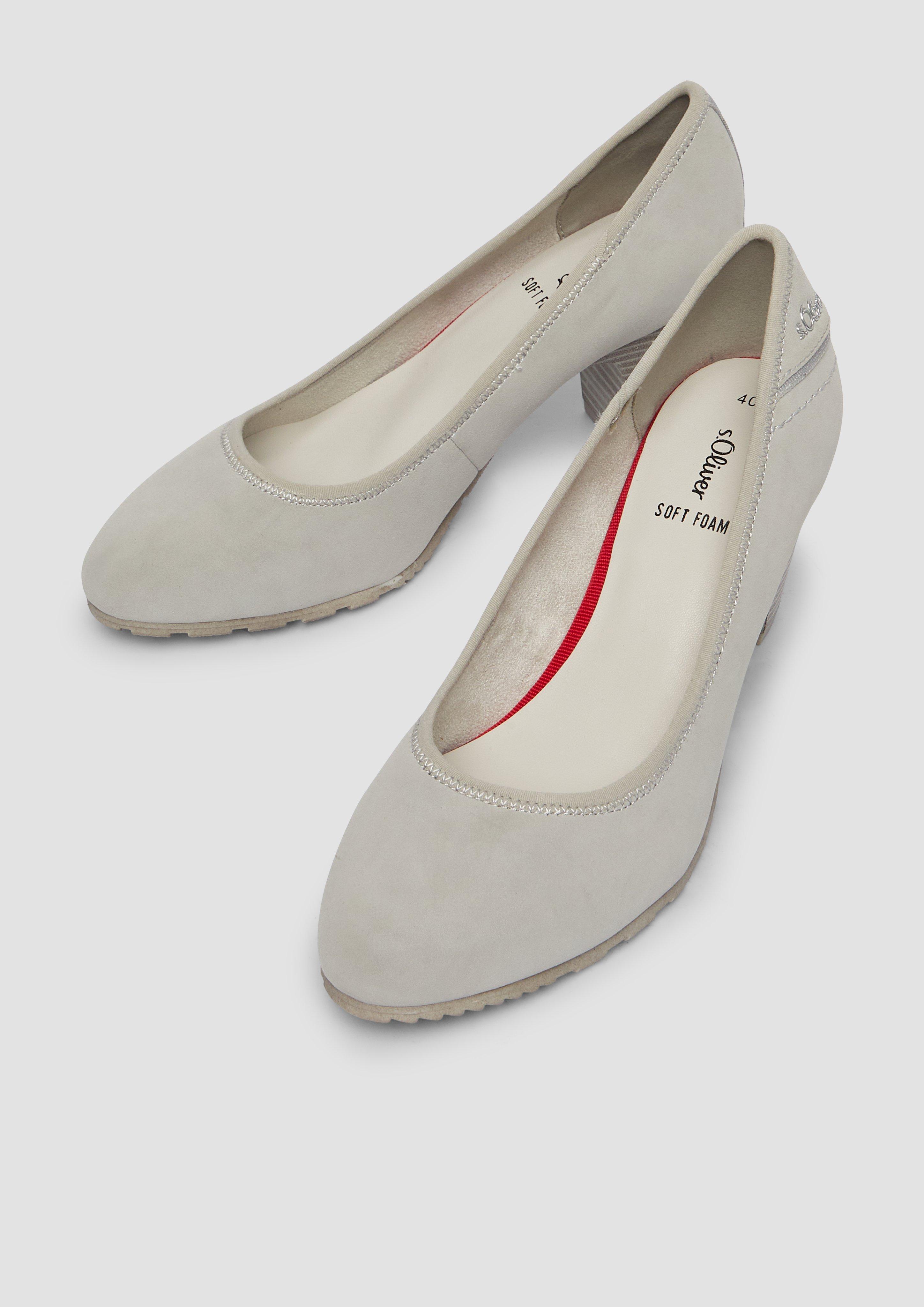 Pumps in 21A, 46B, 001 & 8B5