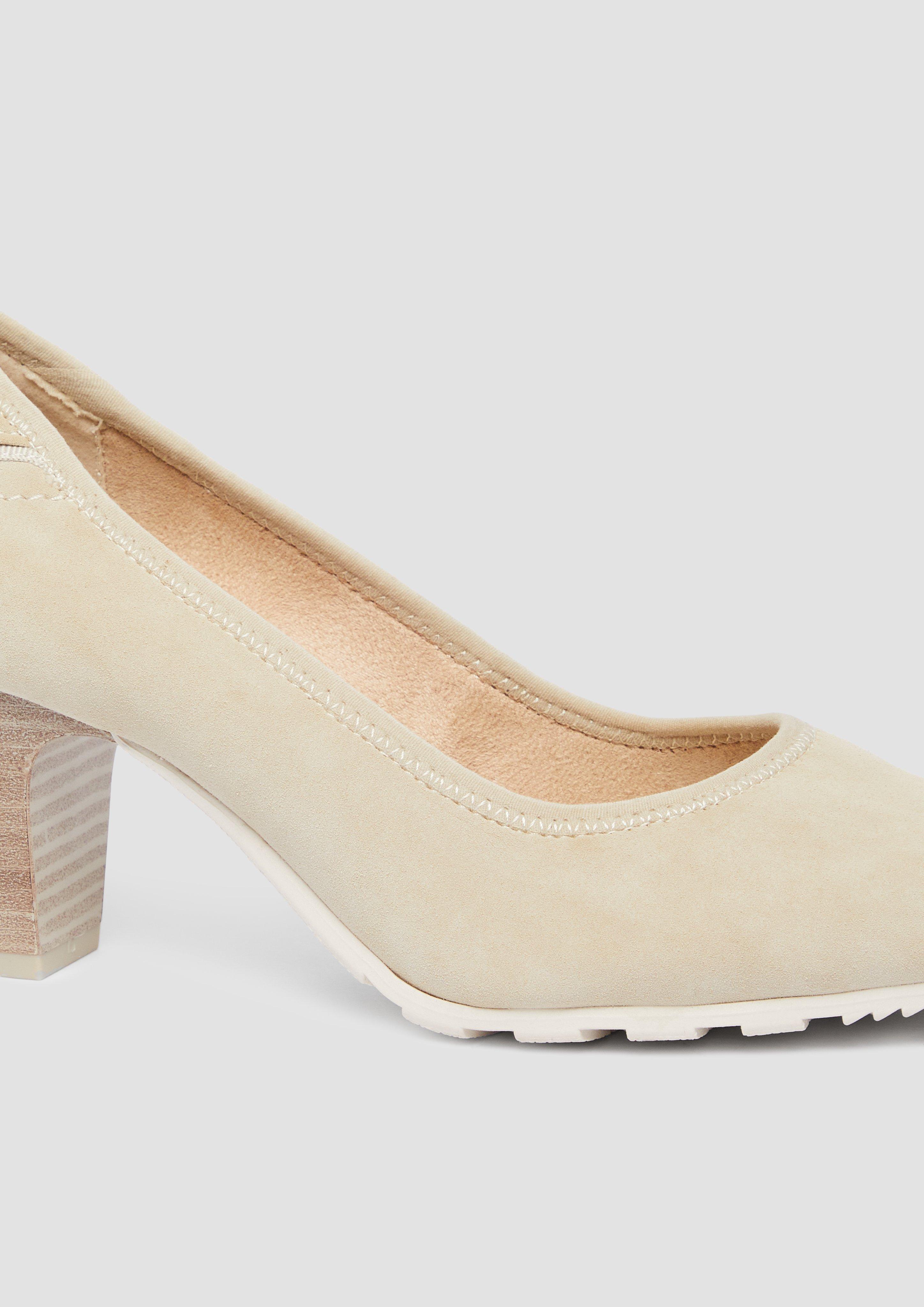 Pumps in 46B, 21A, 001 & 8B5