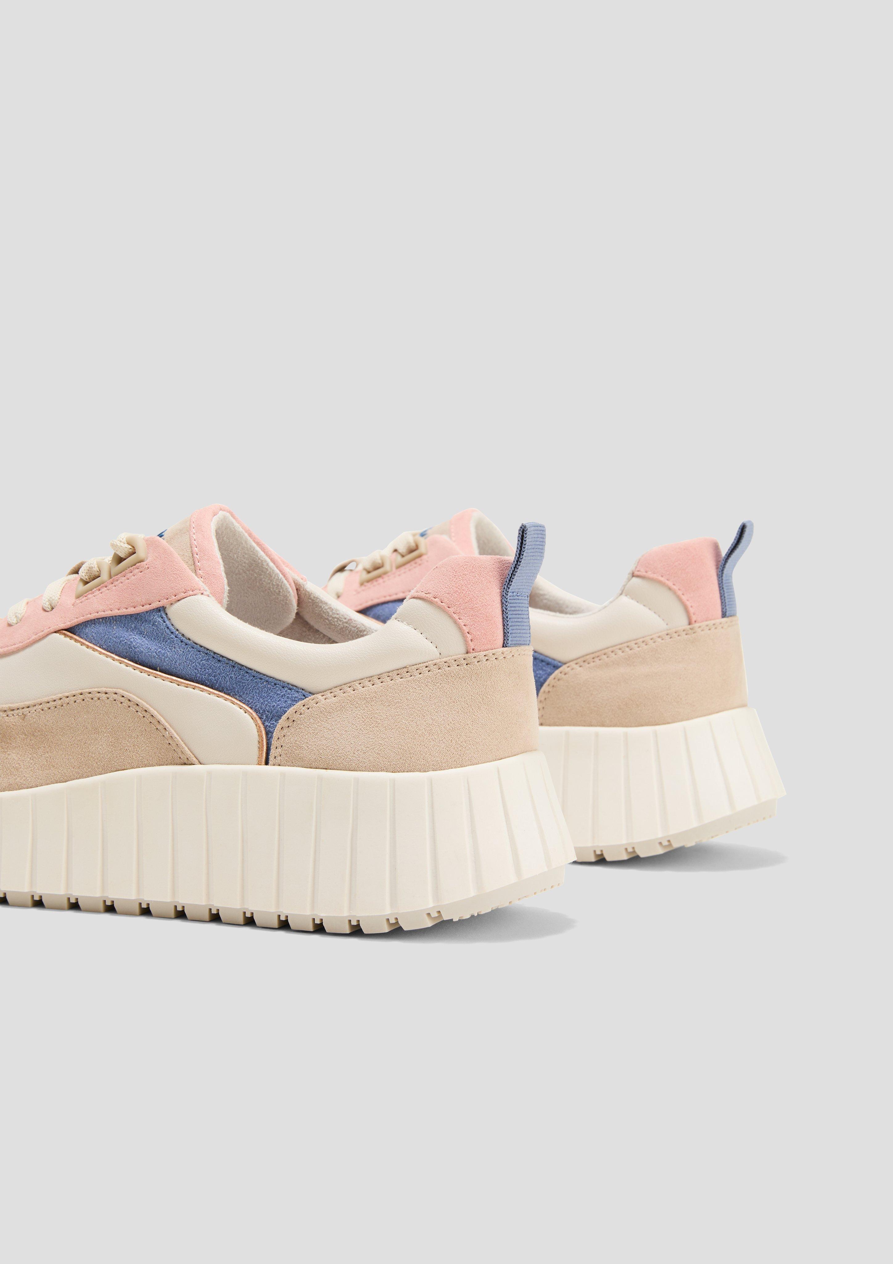 Šnurovacie topánky in 567