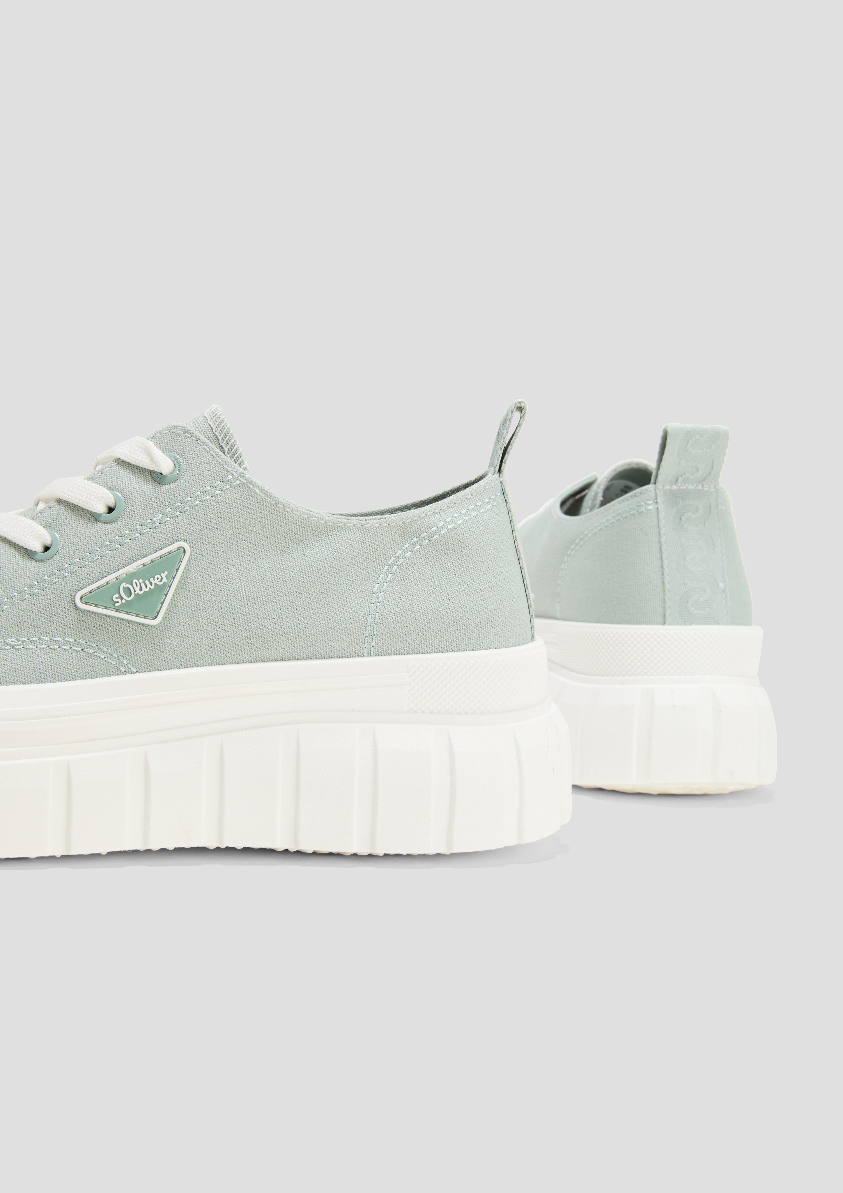 Schnürer in 717, 400, 100 & 810