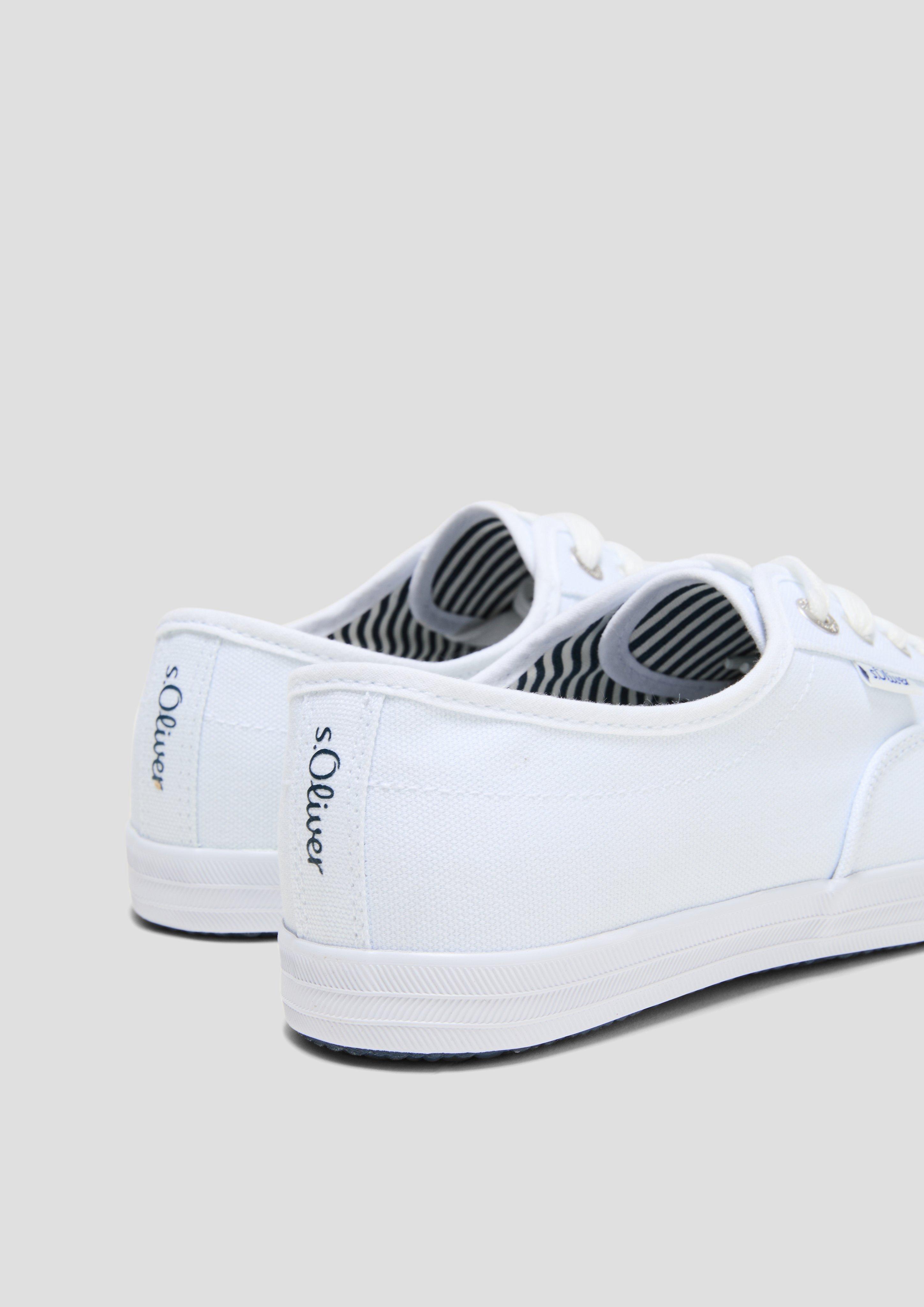 Šnurovacie topánky in 100, 810, 564 & 802