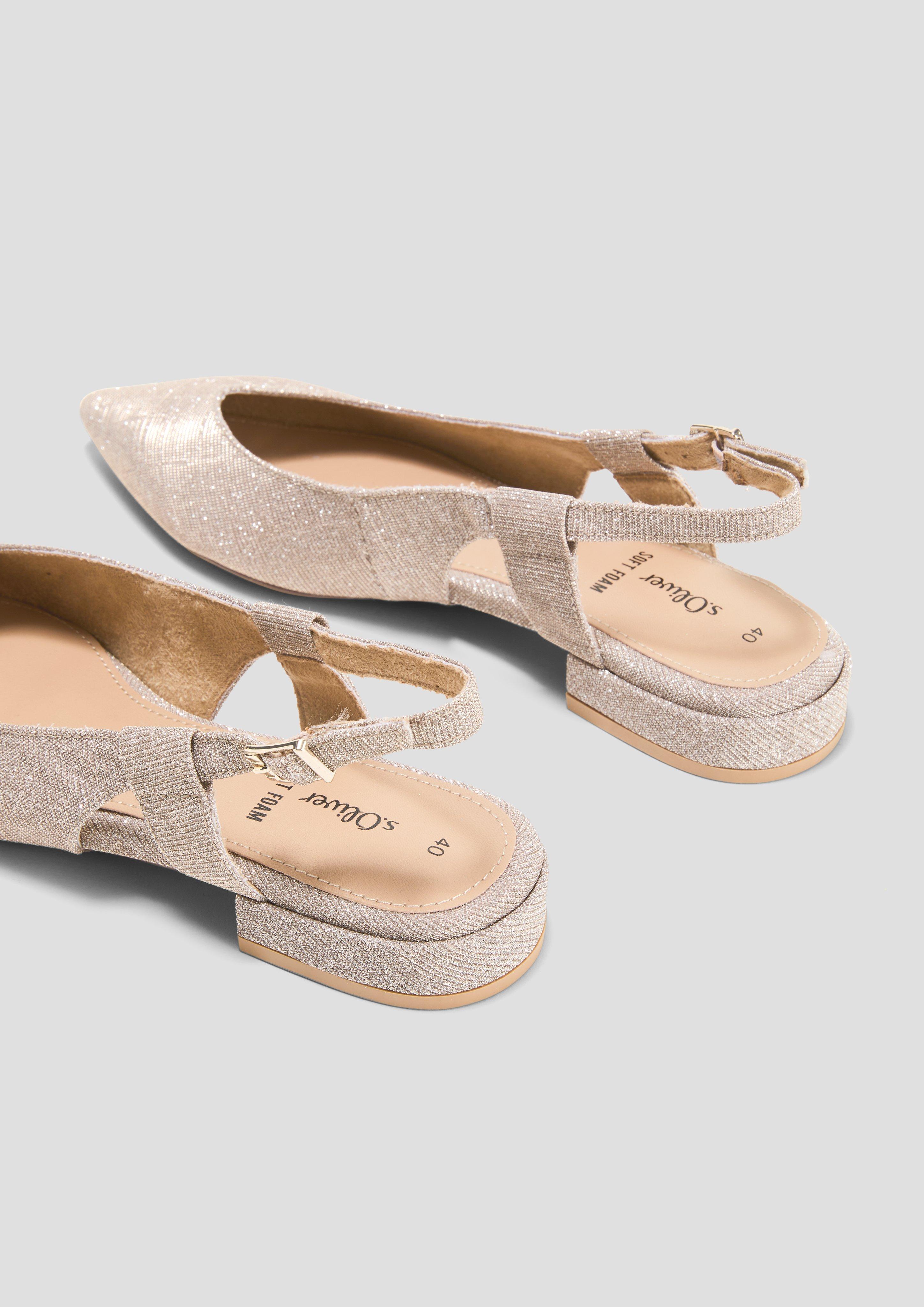 Pantoletten in 445, 001 & 544