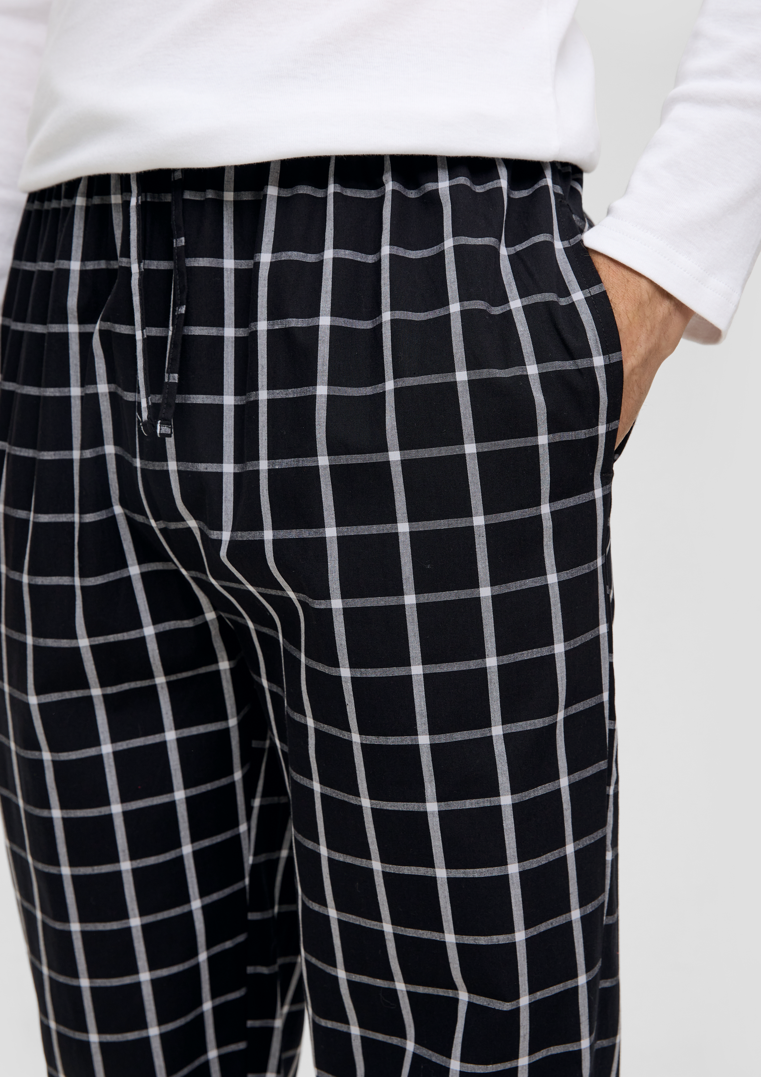 Pyjama in 99A9 & 47N1