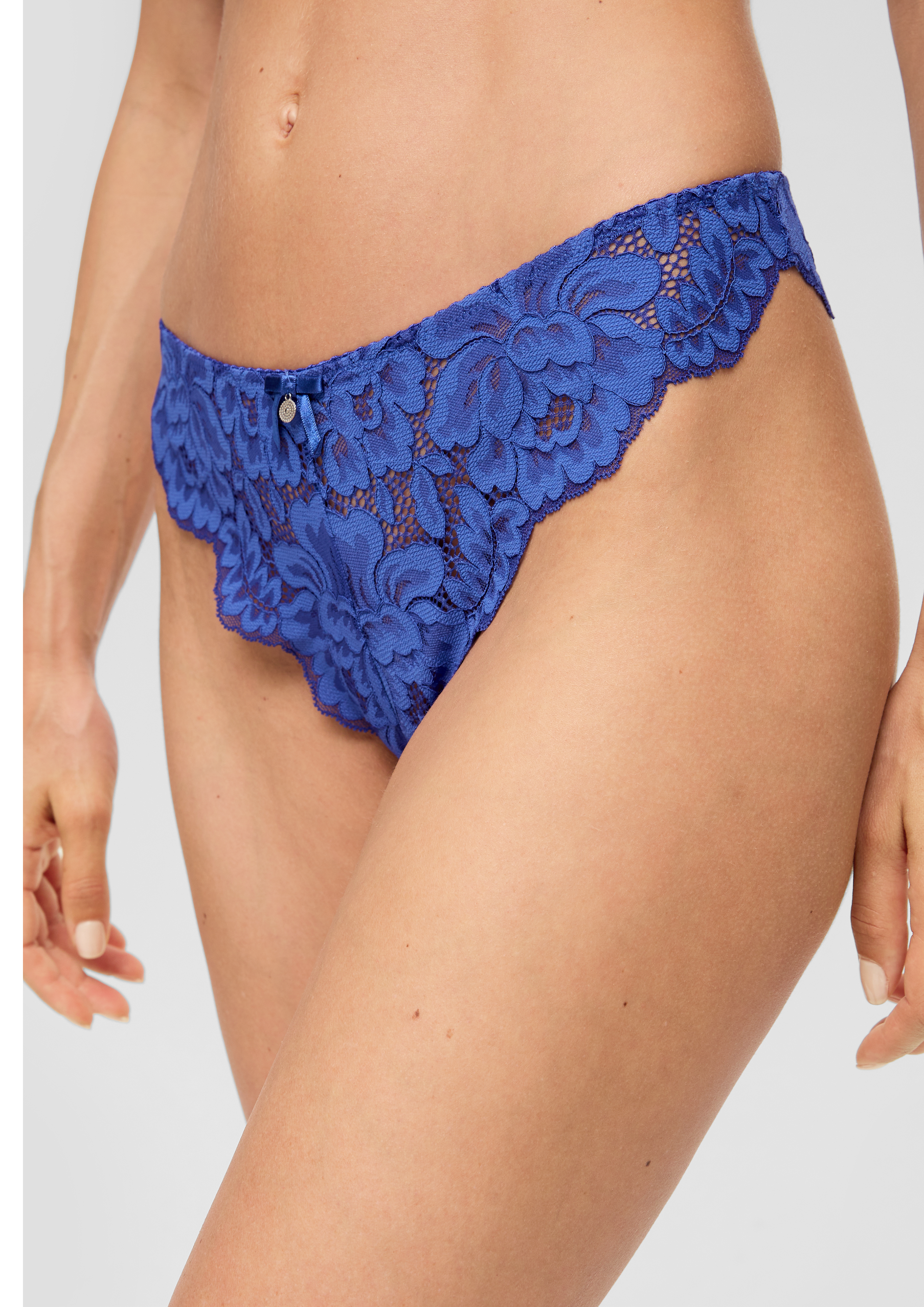 String in 1257, 9999, 1615 & 3353