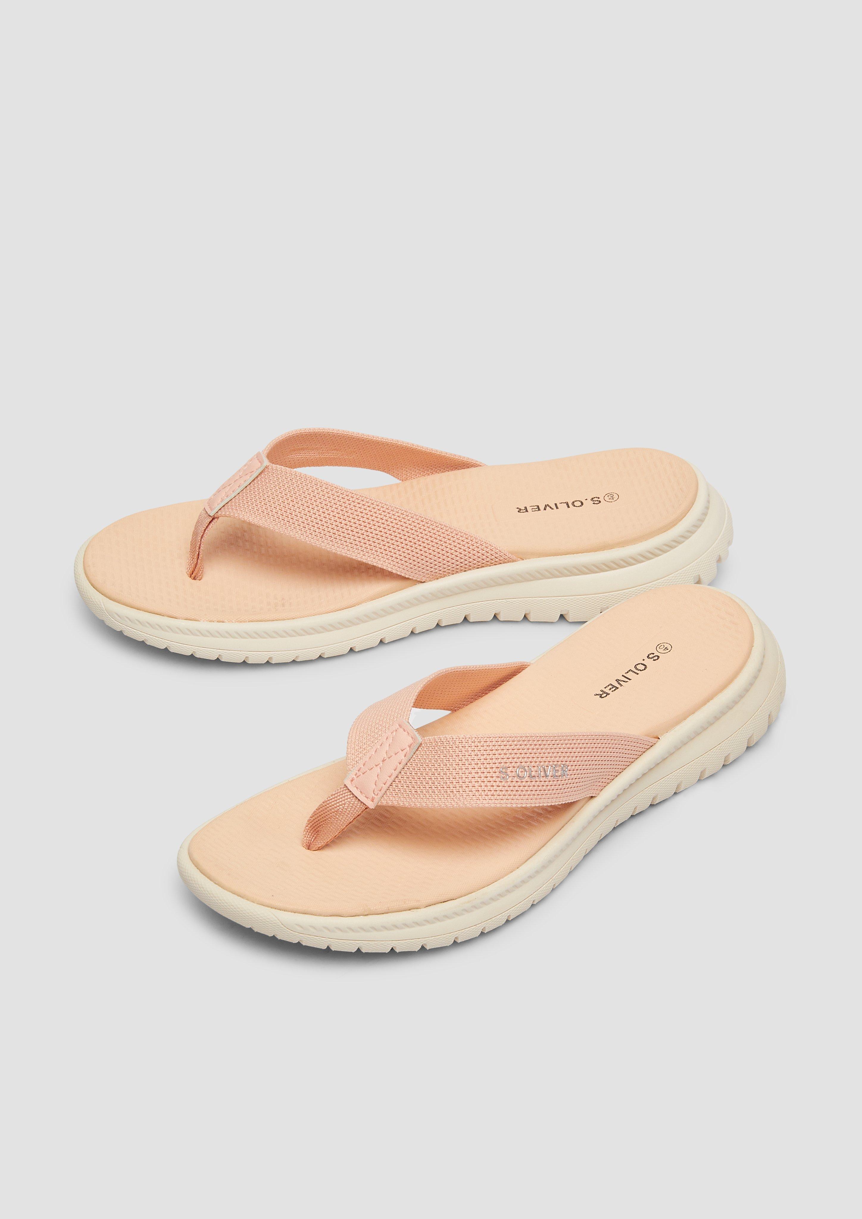 Pantoletten in 610, 805 & 403