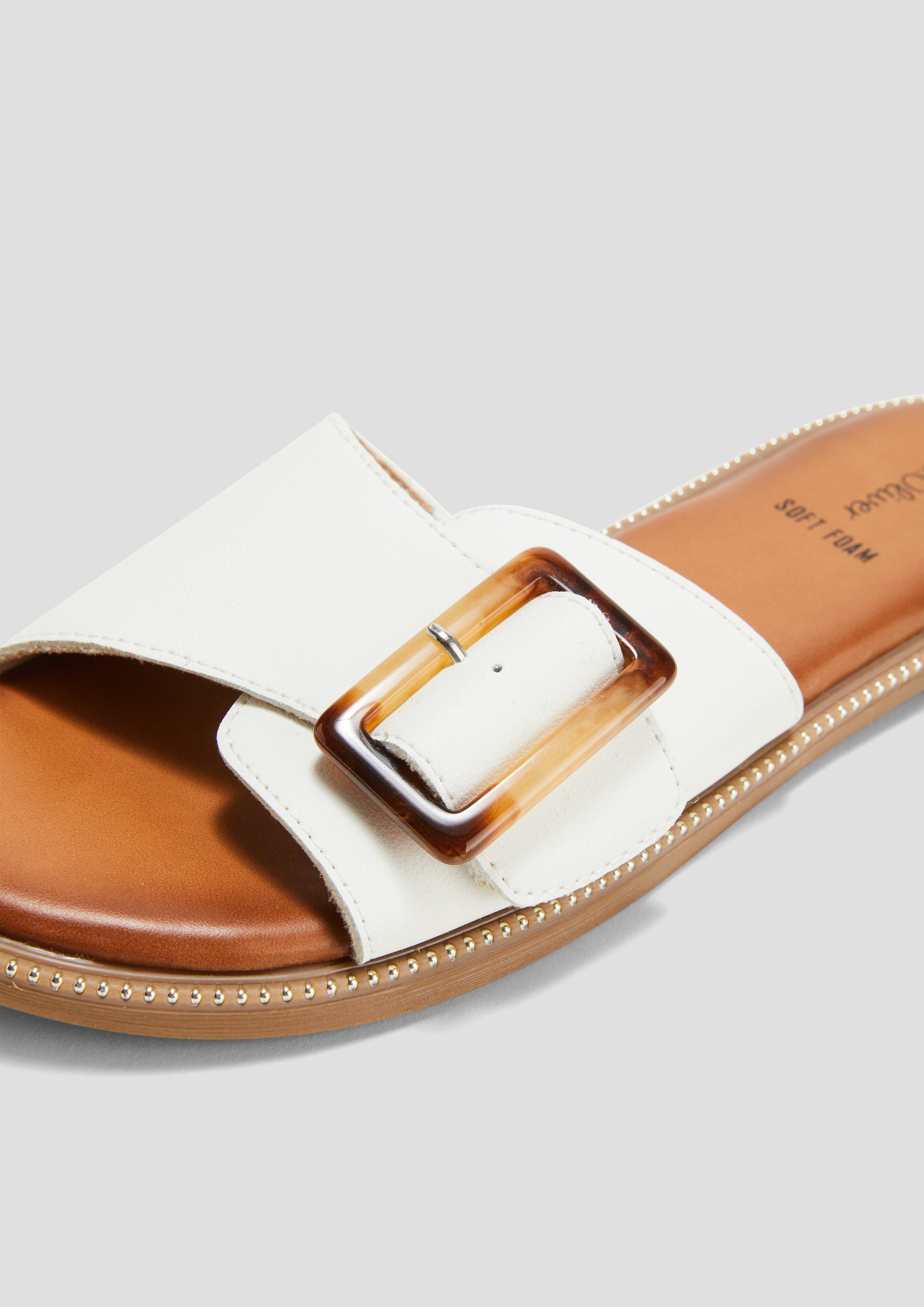 s.Oliver Pantoletten in Leder-Optik