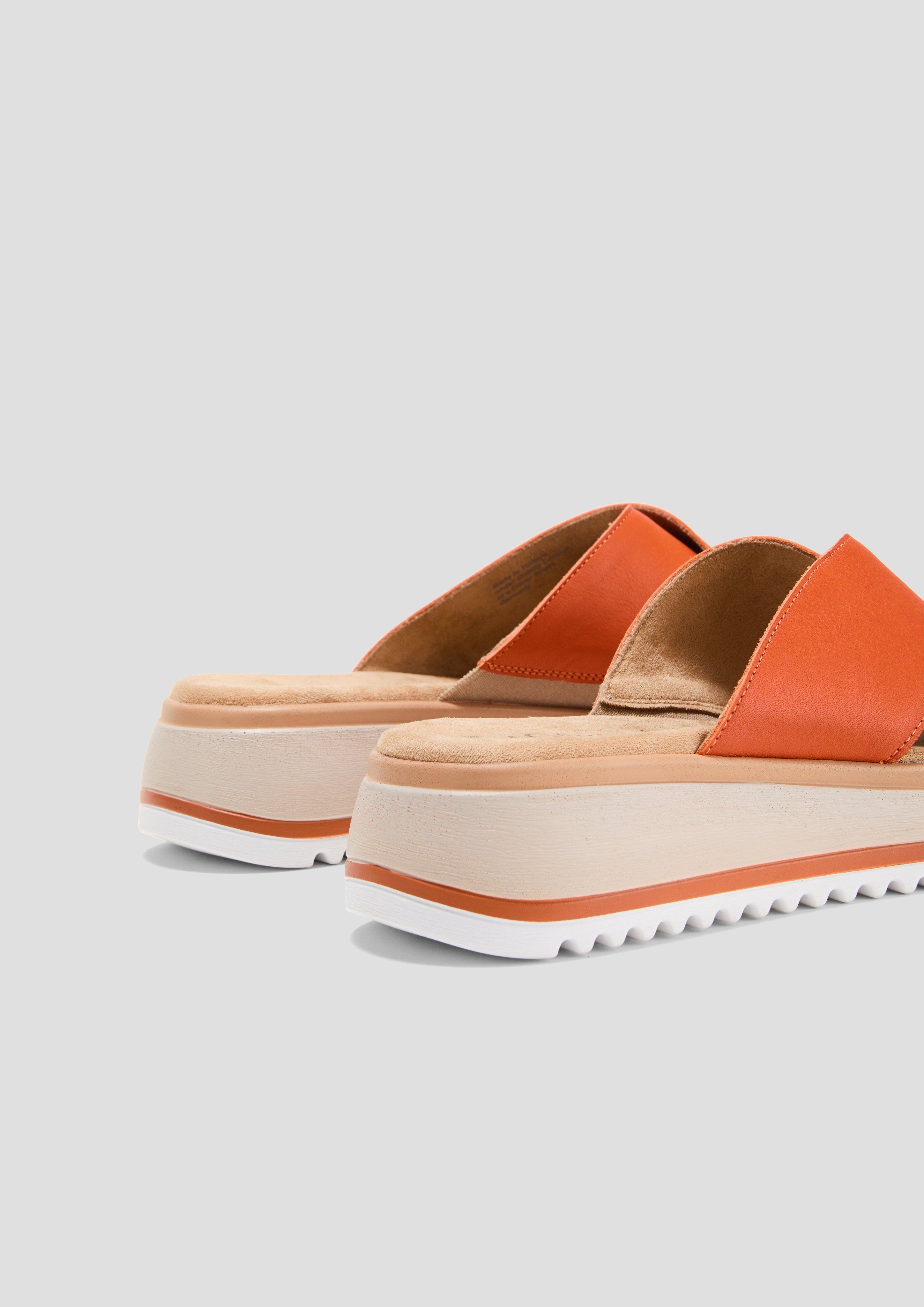 Pantoletten in 564, 728 & 805